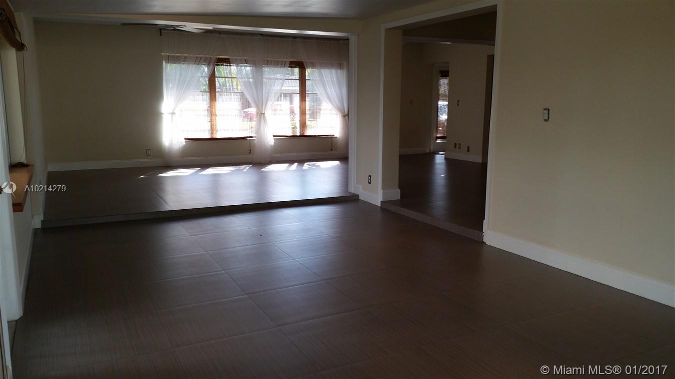 CORAL POINT 31-27 B - Residential Lease