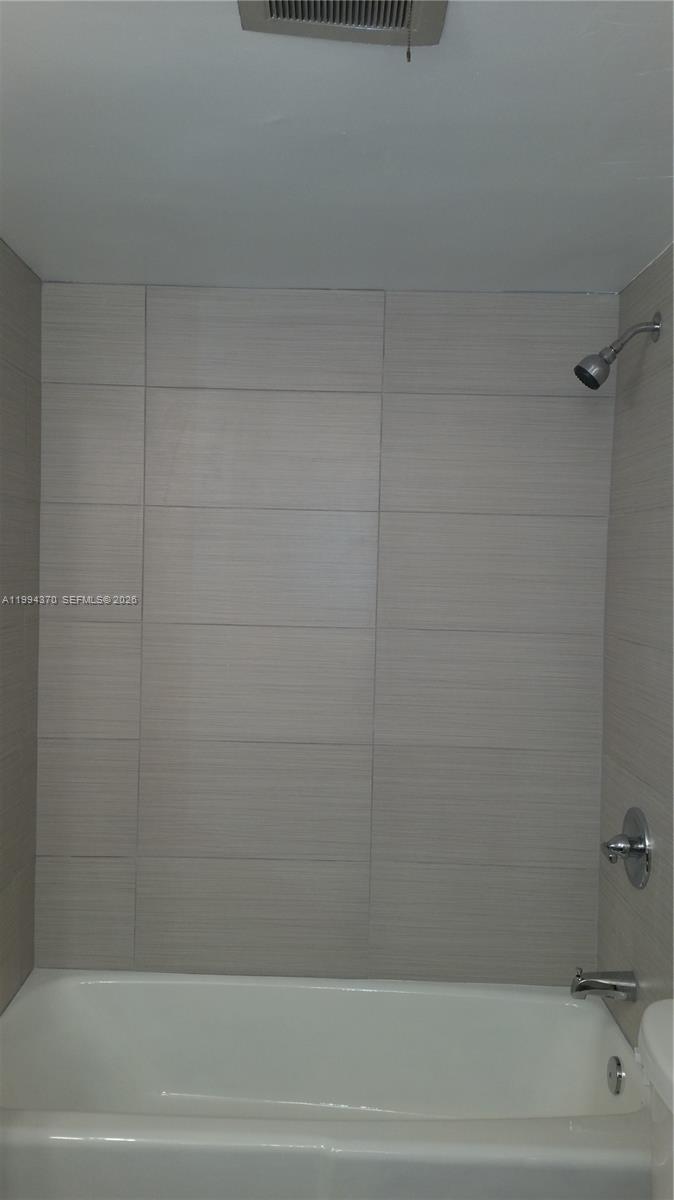 ROLLING GREEN CONDO G - Residential