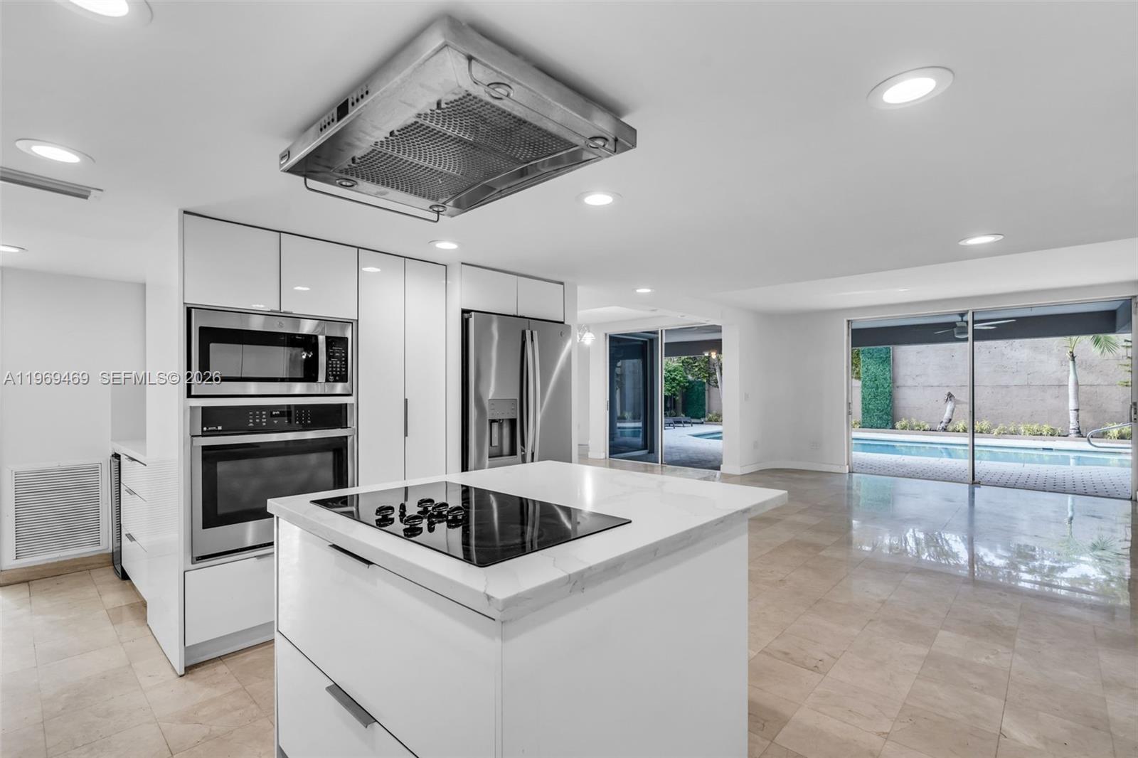 NATOMA PARK - Residential Lease