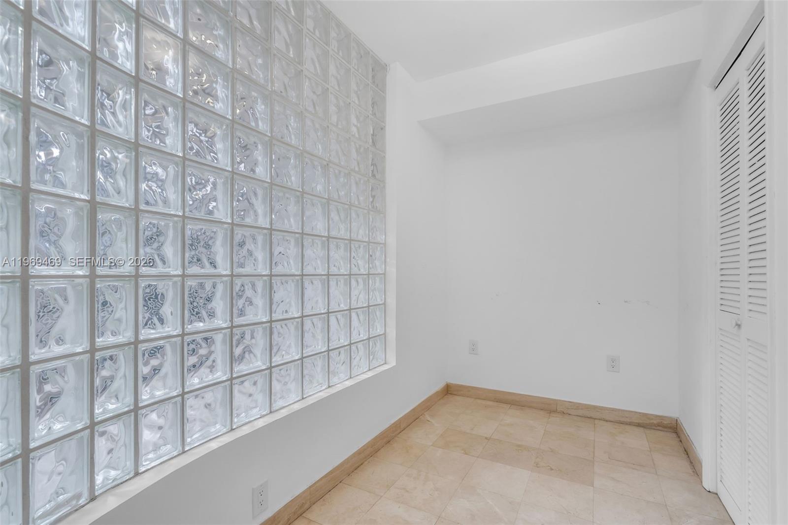 NATOMA PARK - Residential Lease