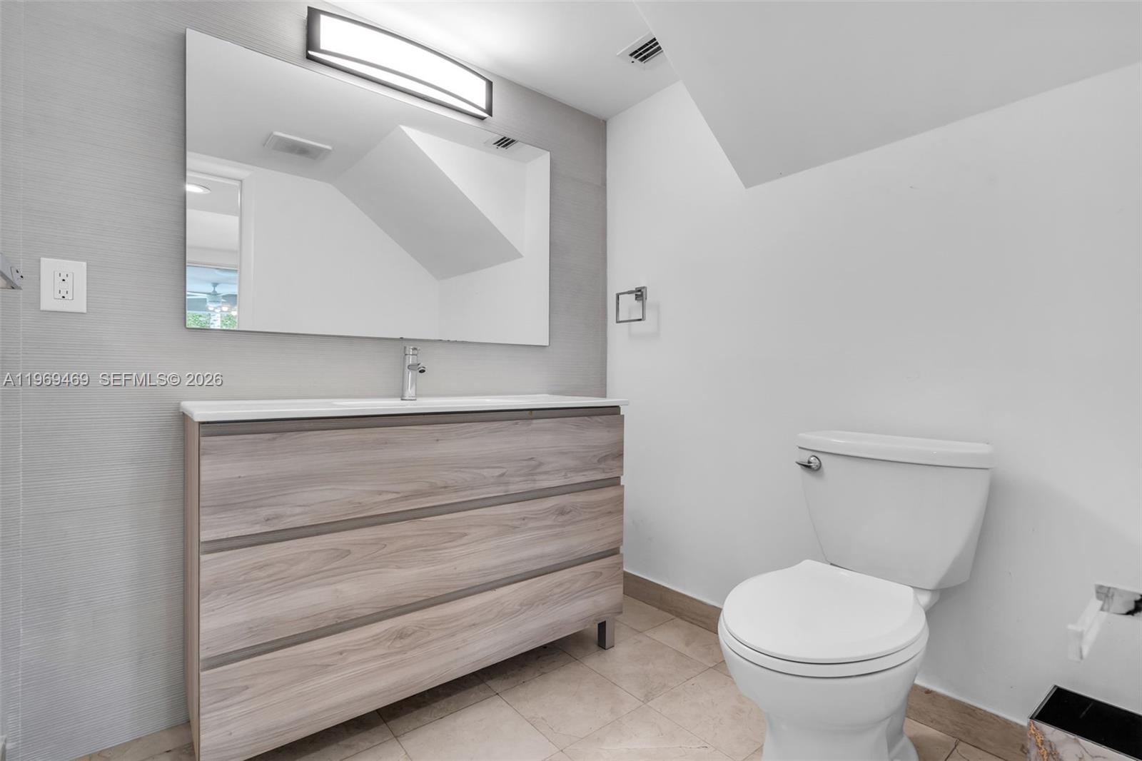 NATOMA PARK - Residential Lease