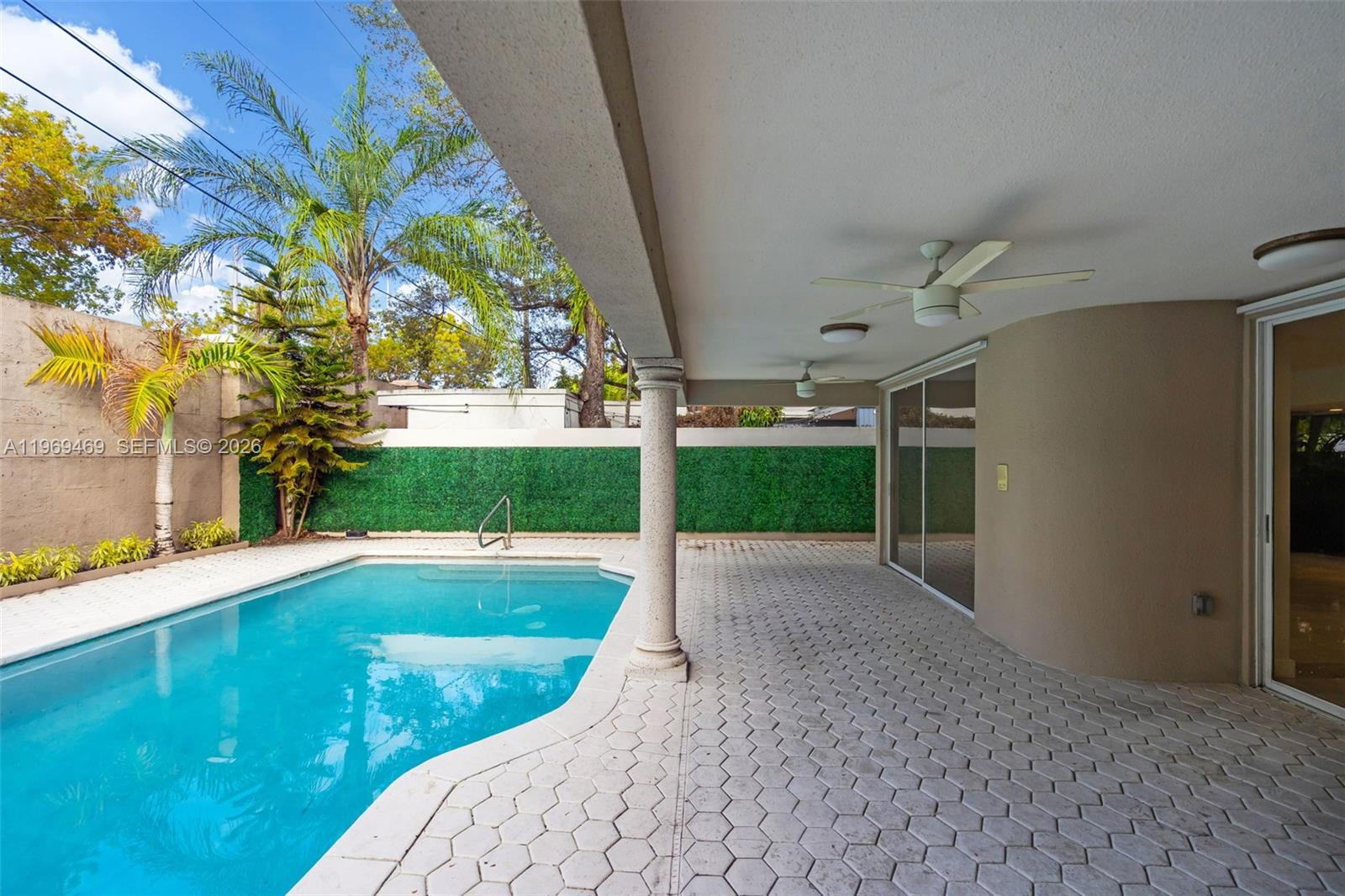 NATOMA PARK - Residential Lease