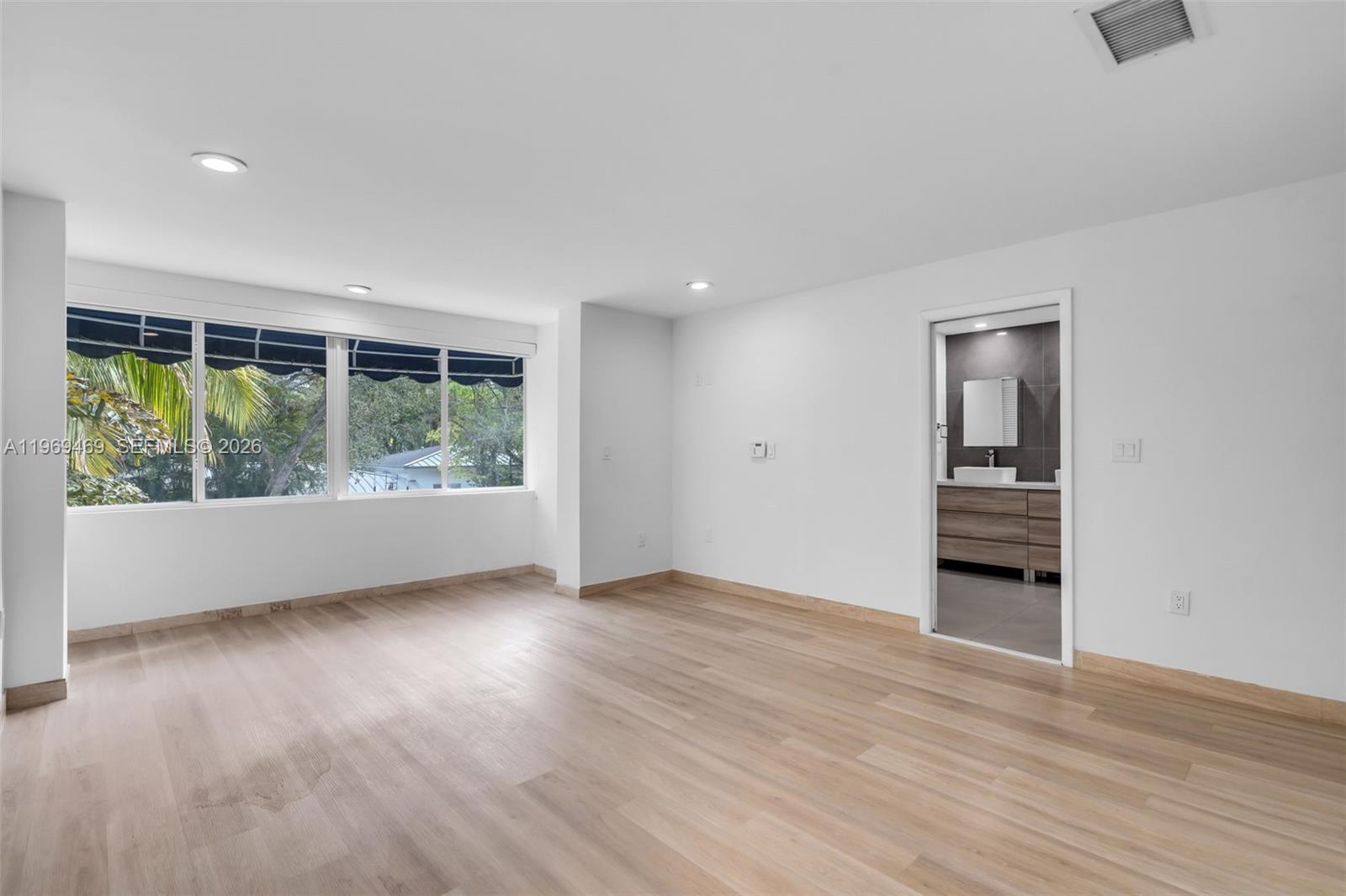 NATOMA PARK - Residential Lease