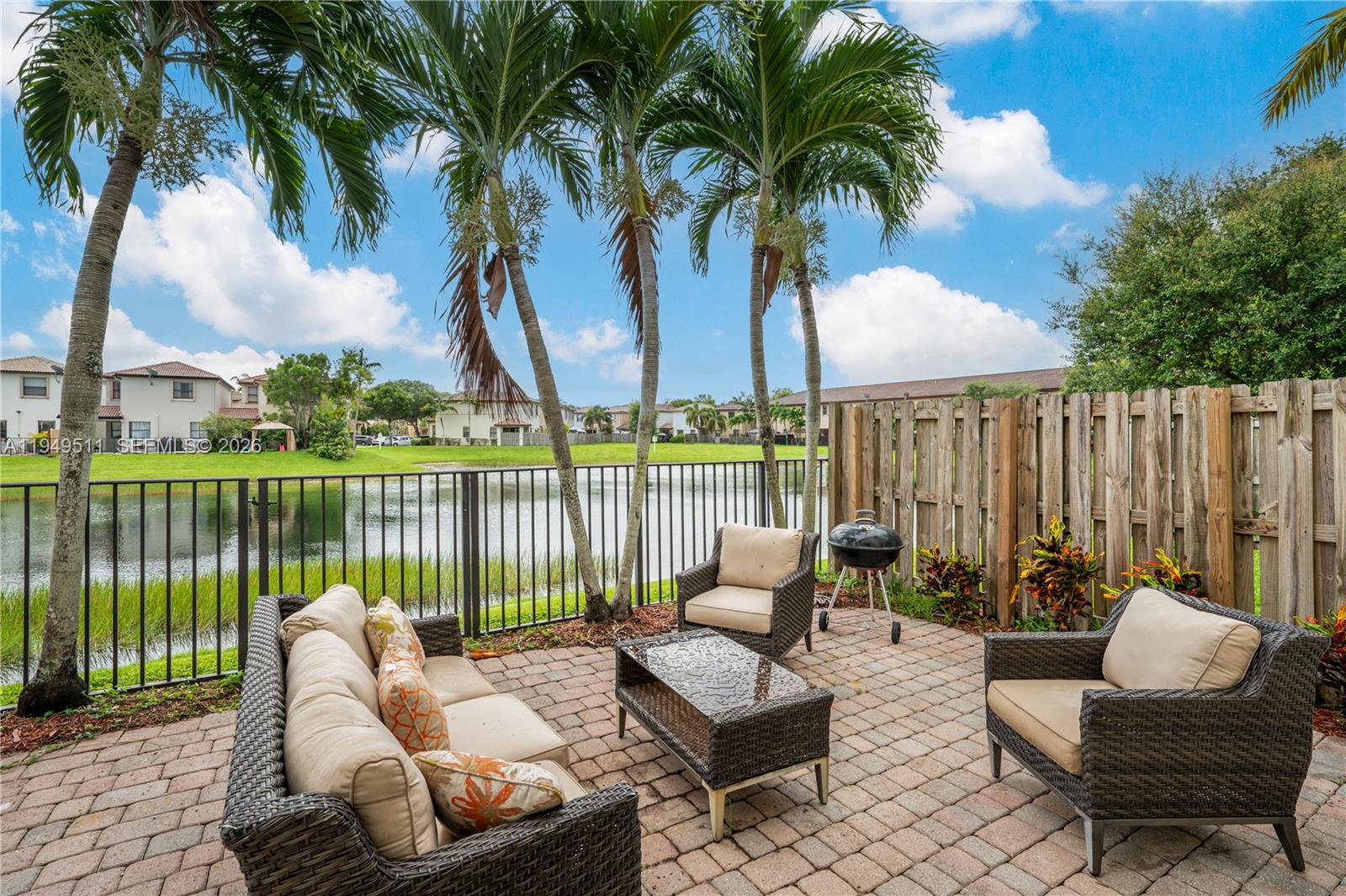 SILVER PALM EAST SEC FOUR - Residential