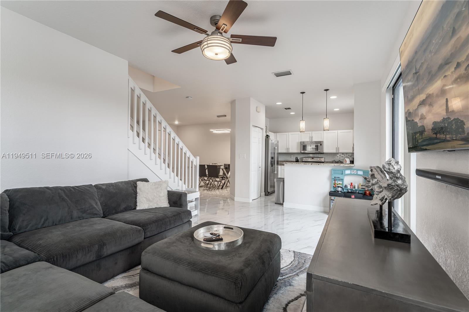 SILVER PALM EAST SEC FOUR - Residential