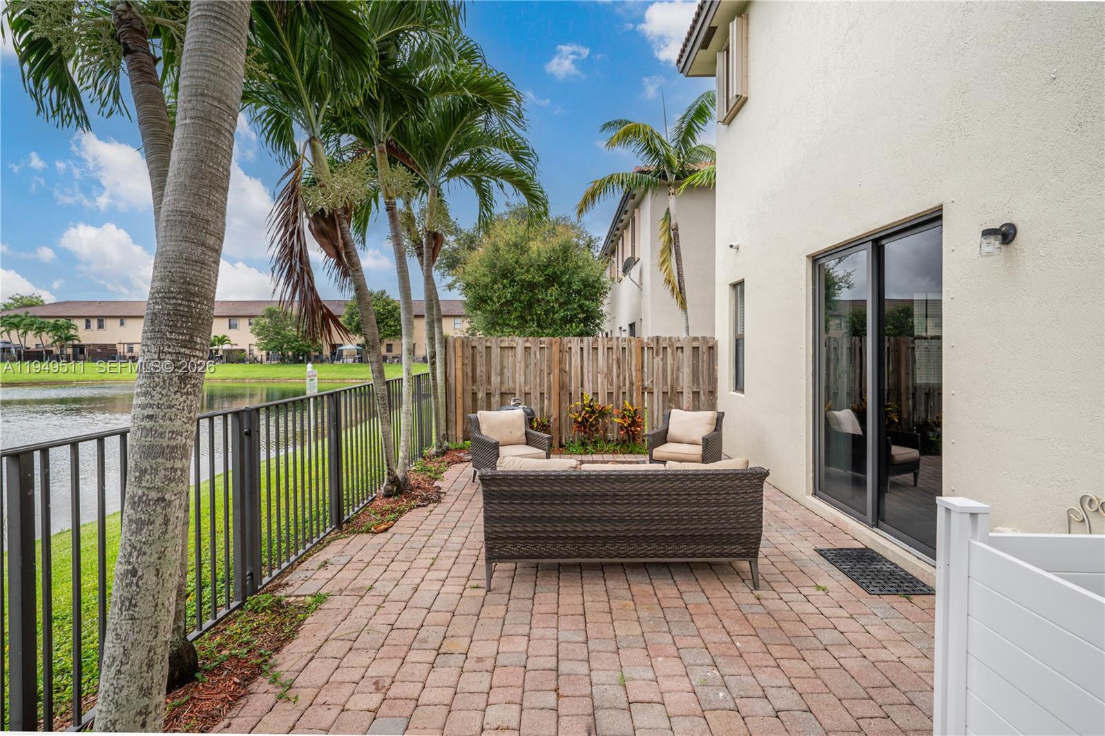 SILVER PALM EAST SEC FOUR - Residential