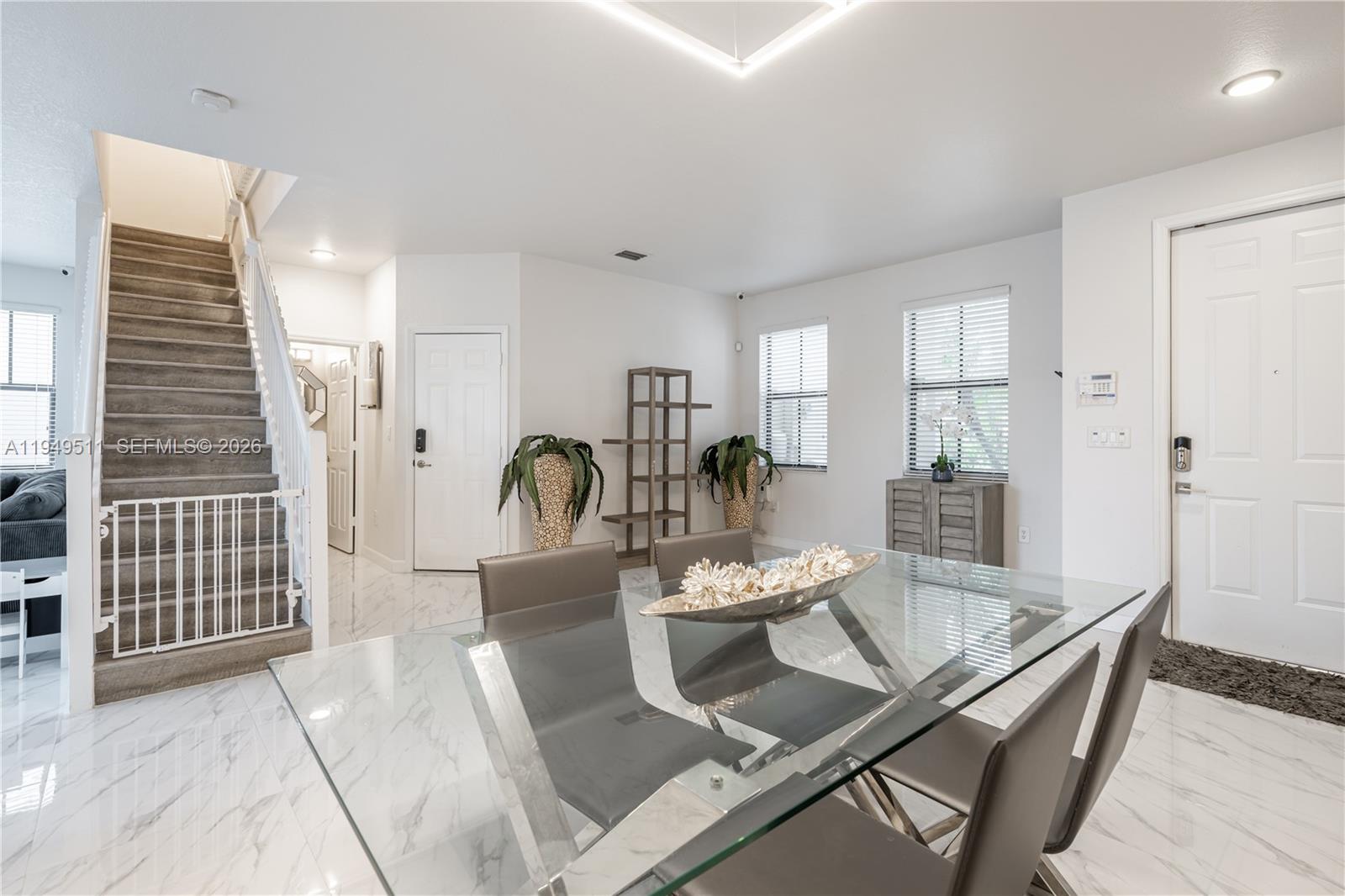 SILVER PALM EAST SEC FOUR - Residential