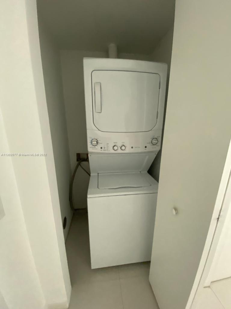 PARAISO BAYVIEWS CONDO - Residential Lease