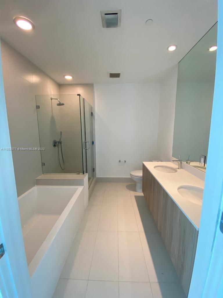 PARAISO BAYVIEWS CONDO - Residential Lease