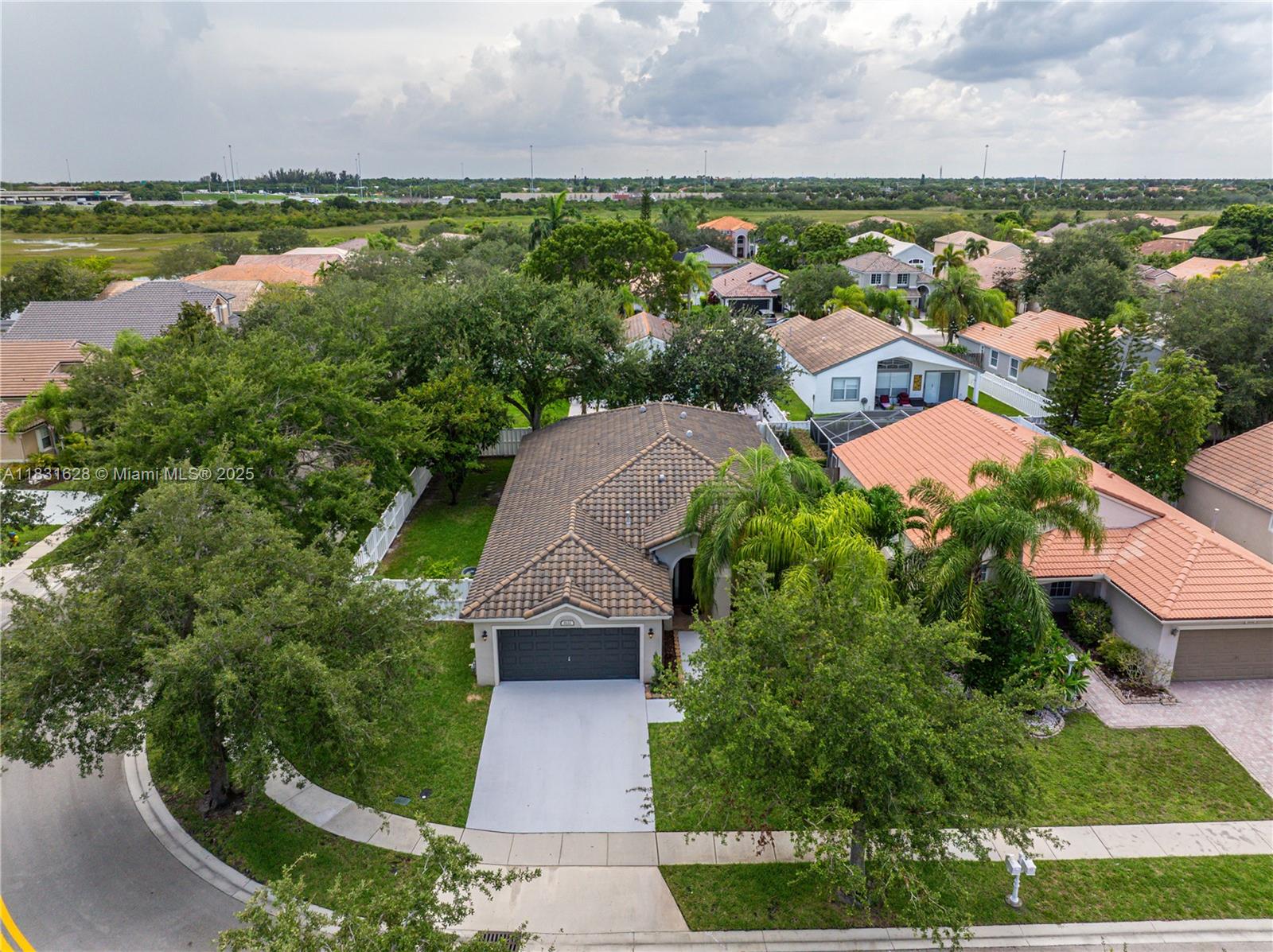 1122 NW 143rd Ave