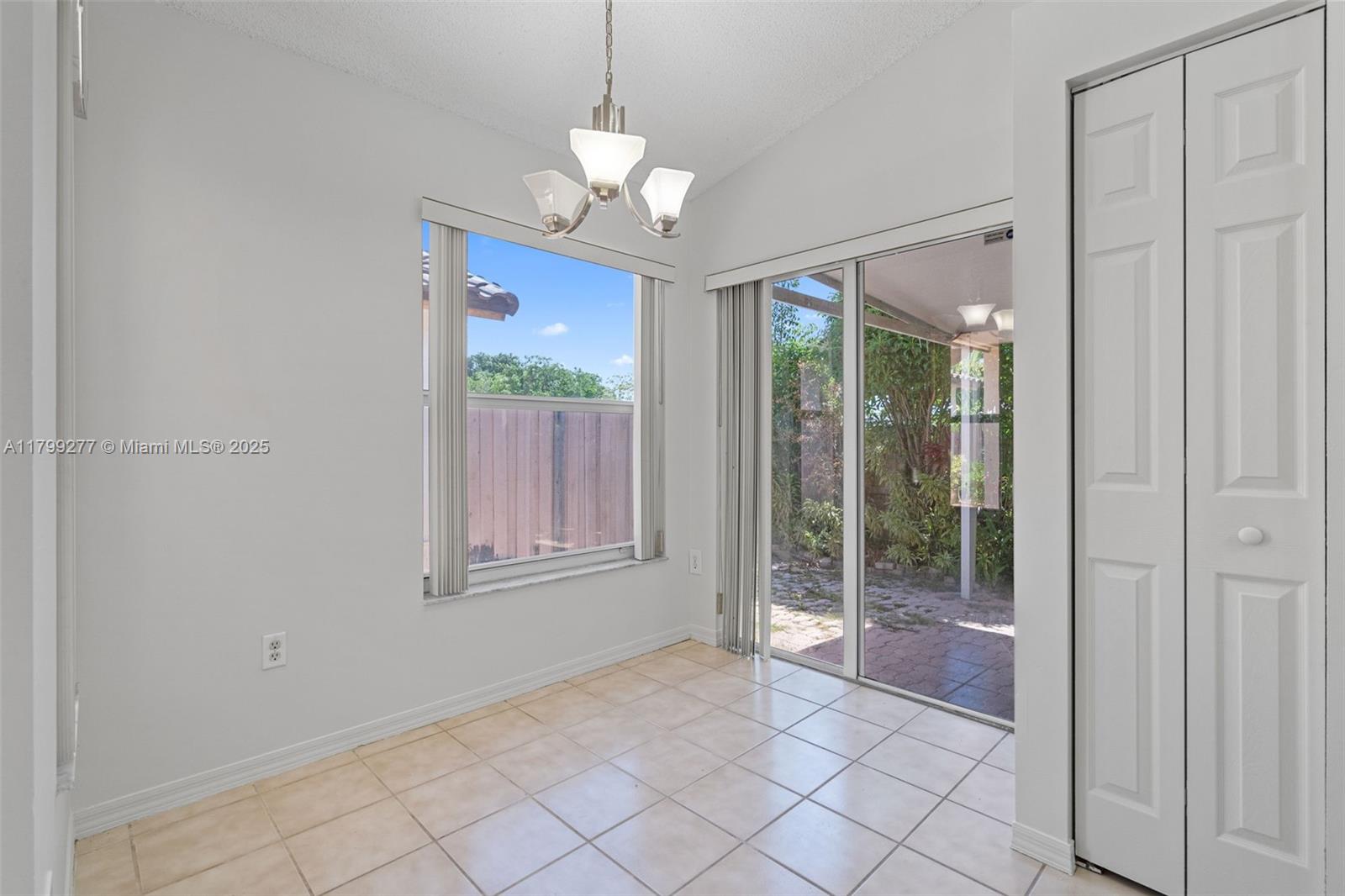 BRIGHTONS MEADOW TRACE - Residential