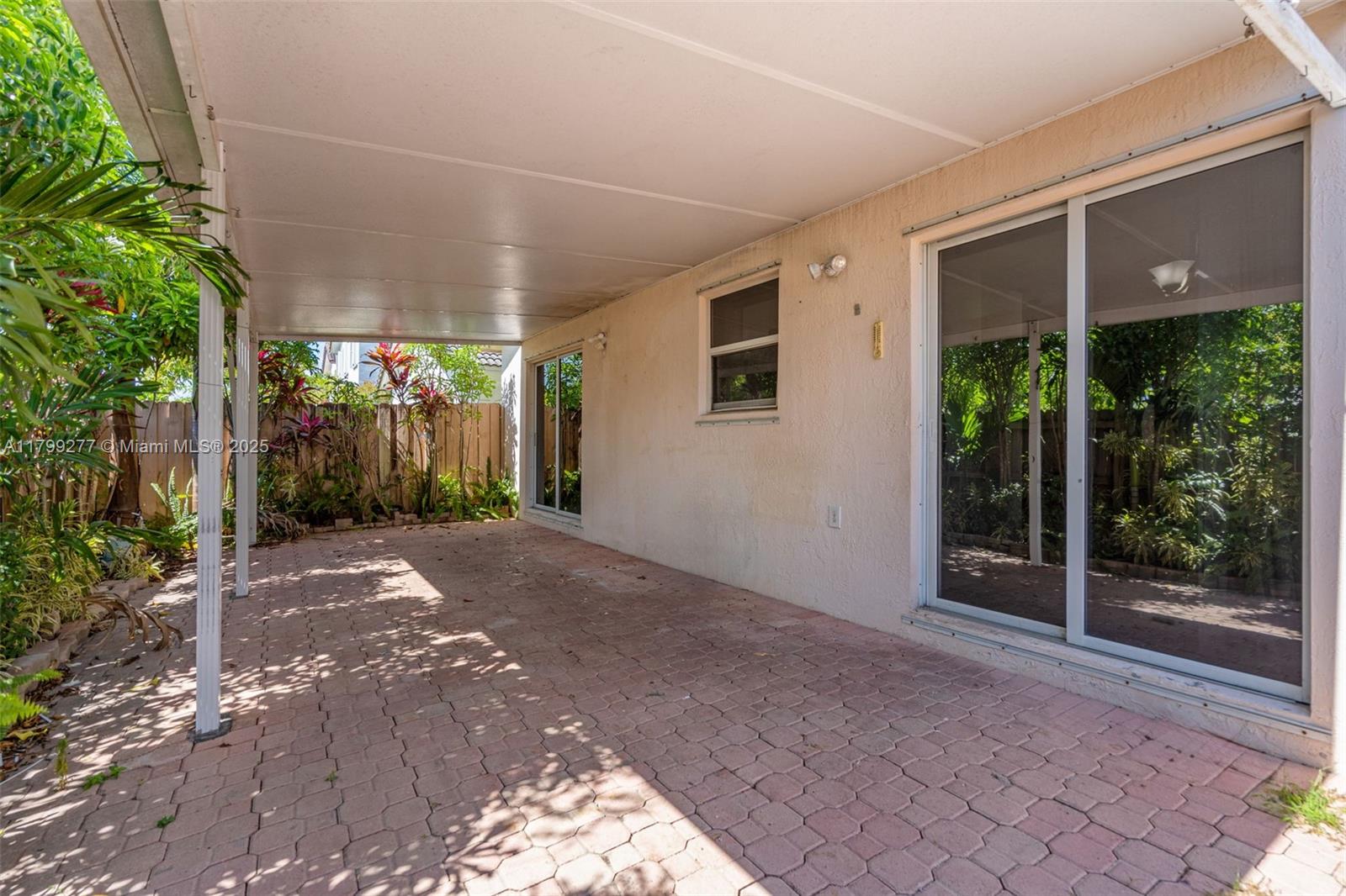 BRIGHTONS MEADOW TRACE - Residential