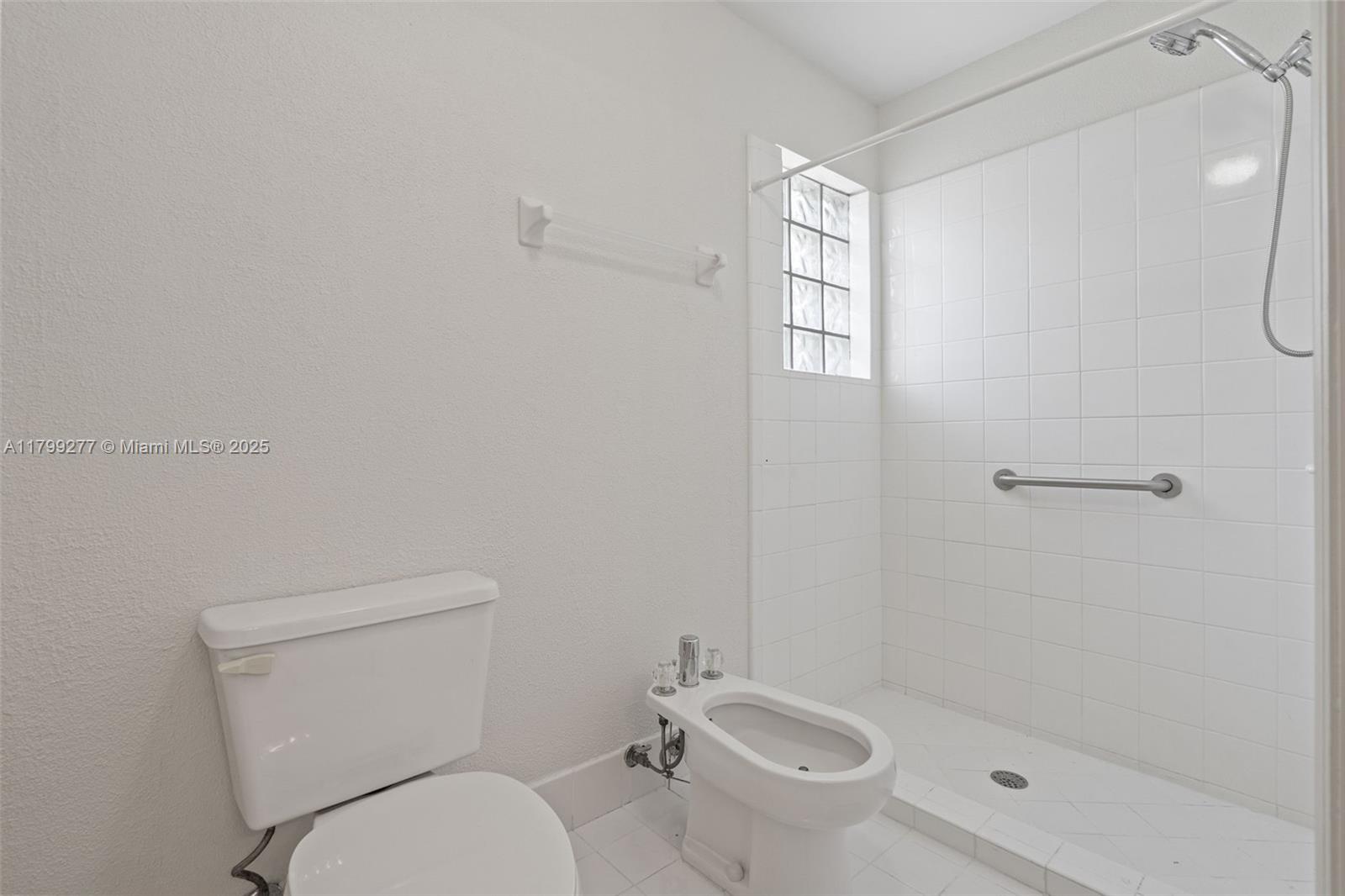 BRIGHTONS MEADOW TRACE - Residential