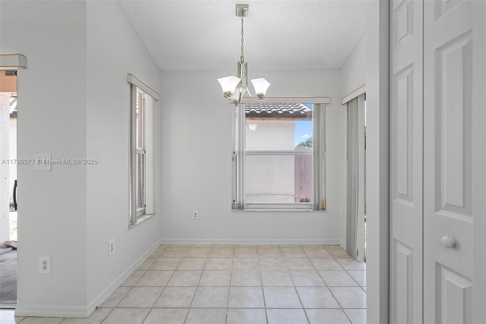 BRIGHTONS MEADOW TRACE - Residential
