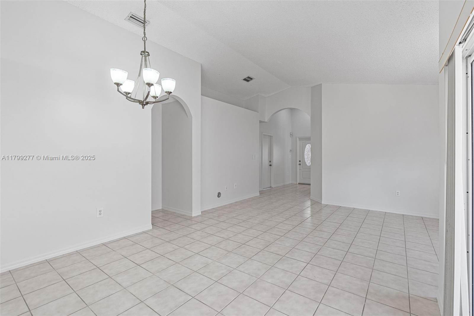 BRIGHTONS MEADOW TRACE - Residential