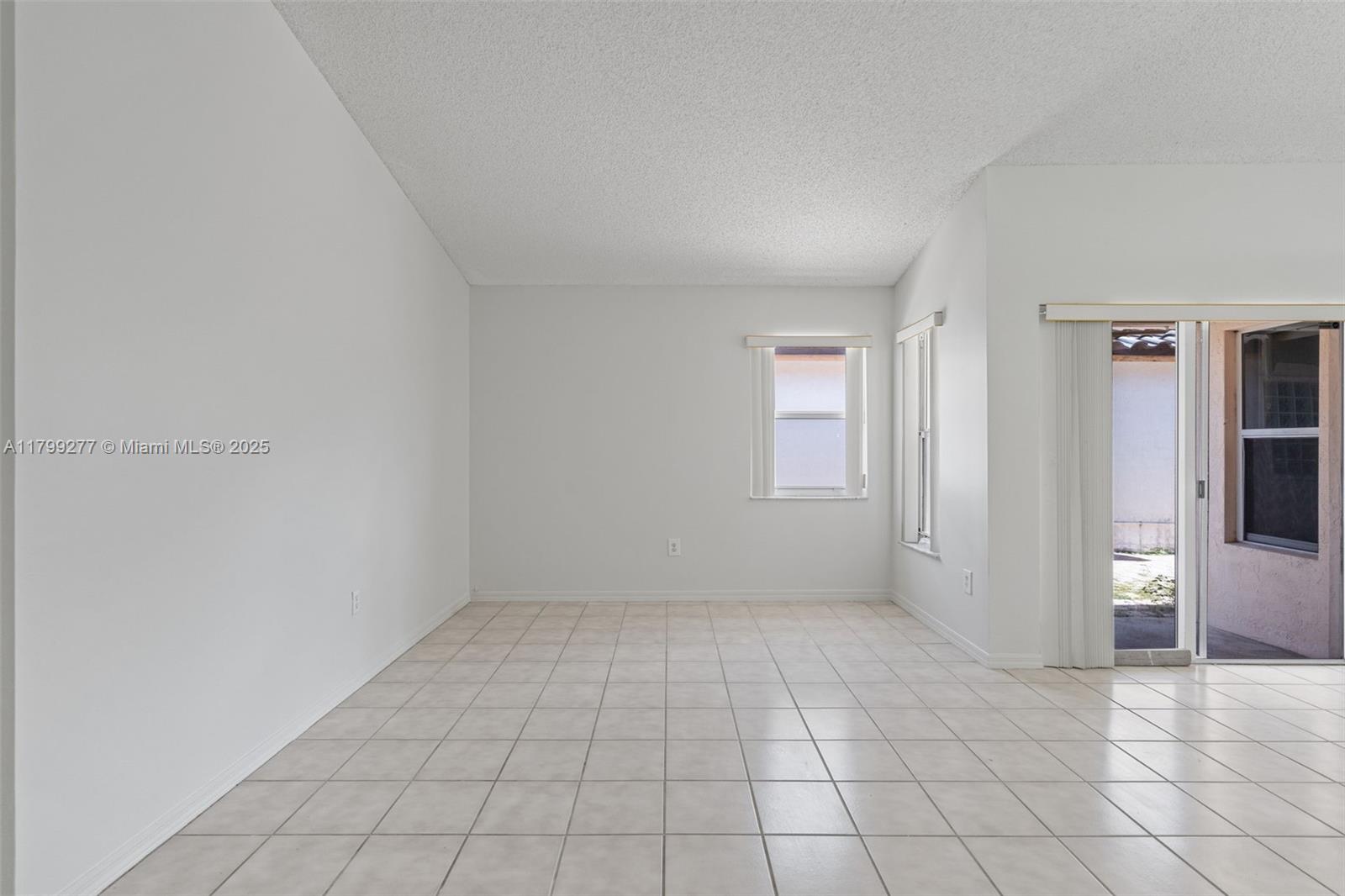 BRIGHTONS MEADOW TRACE - Residential