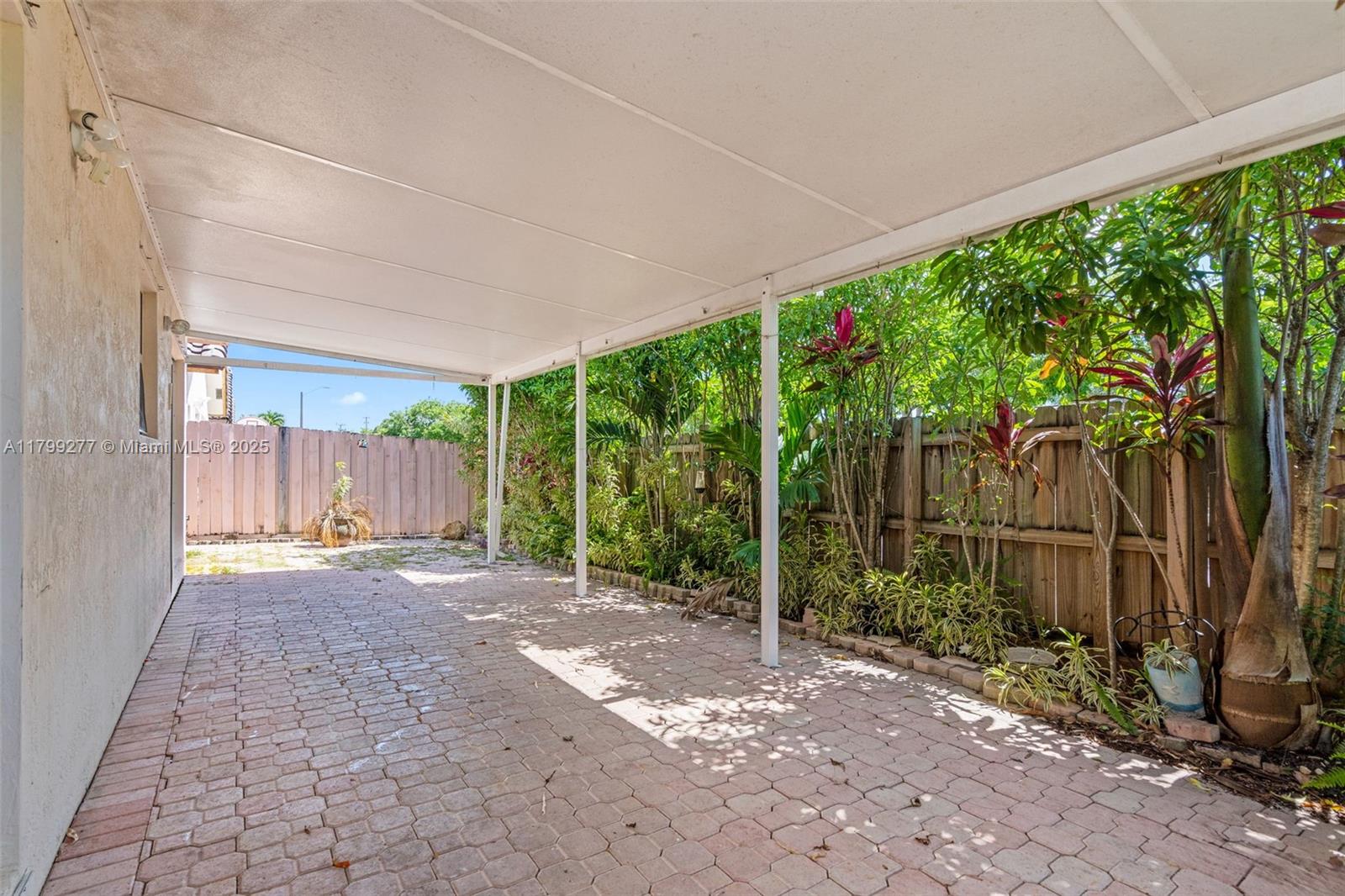 BRIGHTONS MEADOW TRACE - Residential