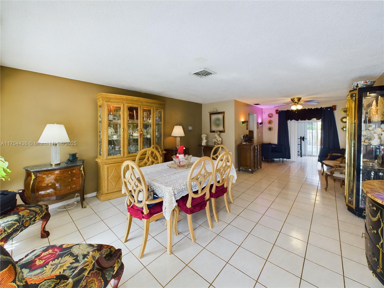 10221 SW 50th Ct