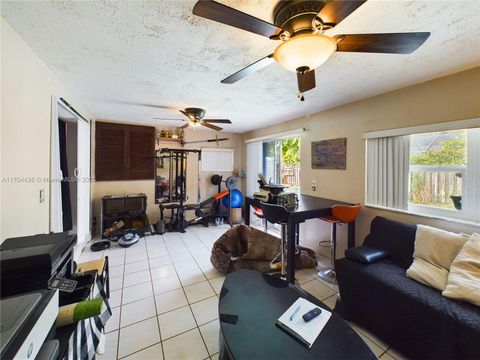 A home in Cooper City