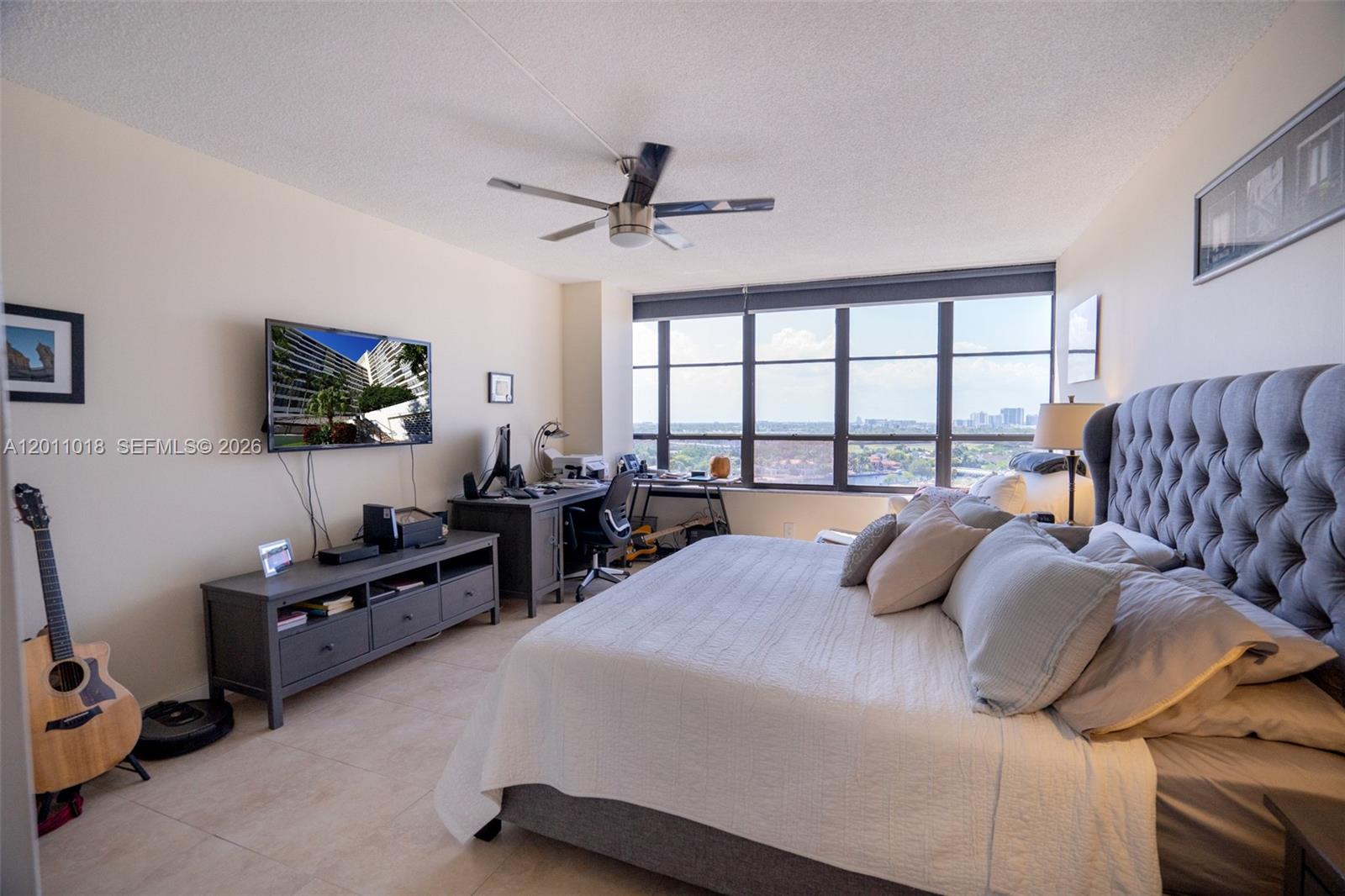 OLYMPUS CONDO PHASE - Residential