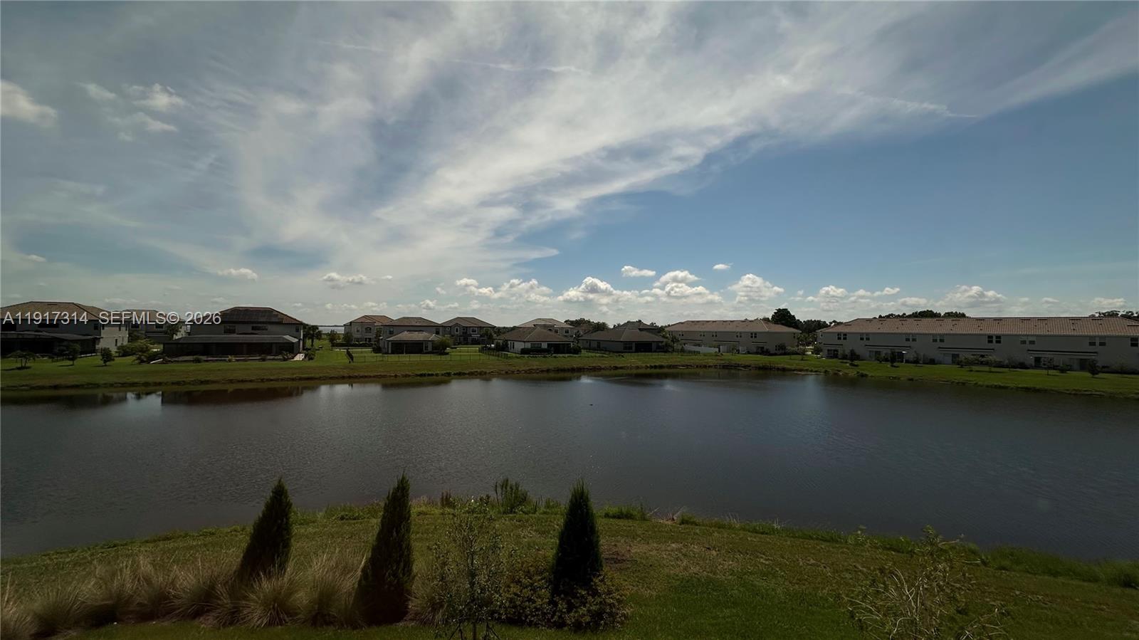 BELLALAGO POD G TOWNHOMES - Residential