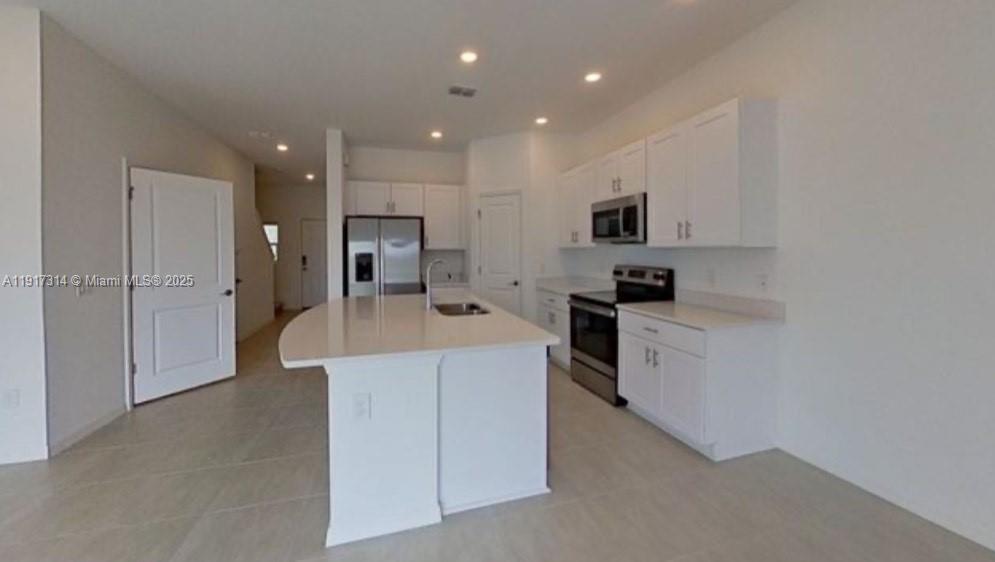 BELLALAGO POD G TOWNHOMES - Residential