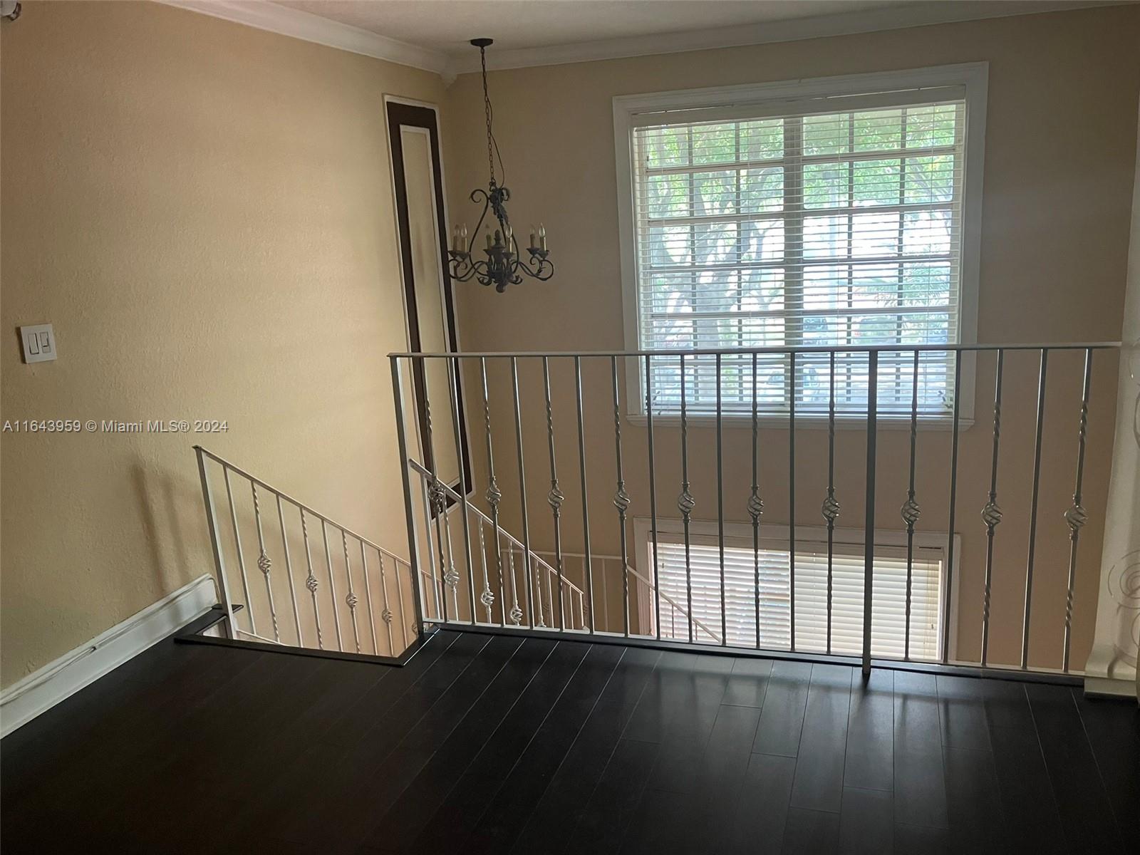 COURTYARDS AT KENDALL CON - Residential Lease