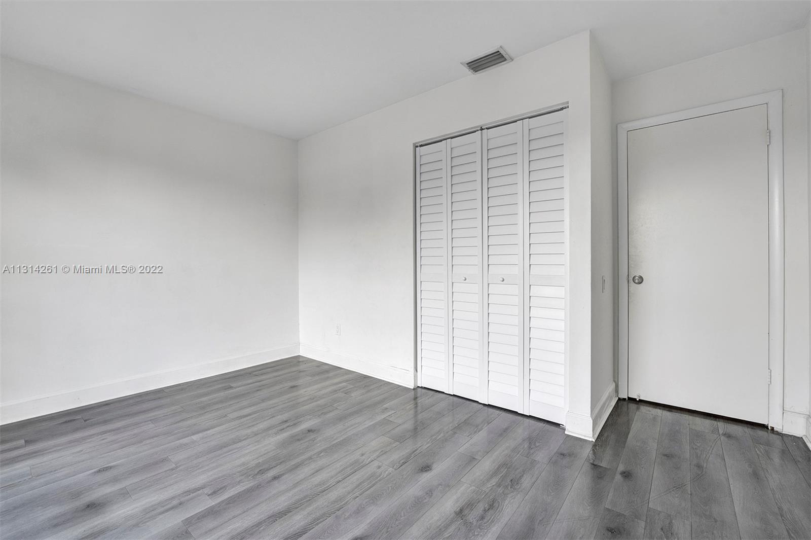 Photo 13 of 38 of 11547 SW 64th St A84 condo