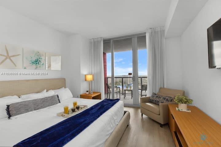 BEACHWALK CONDOMINIUM - Residential