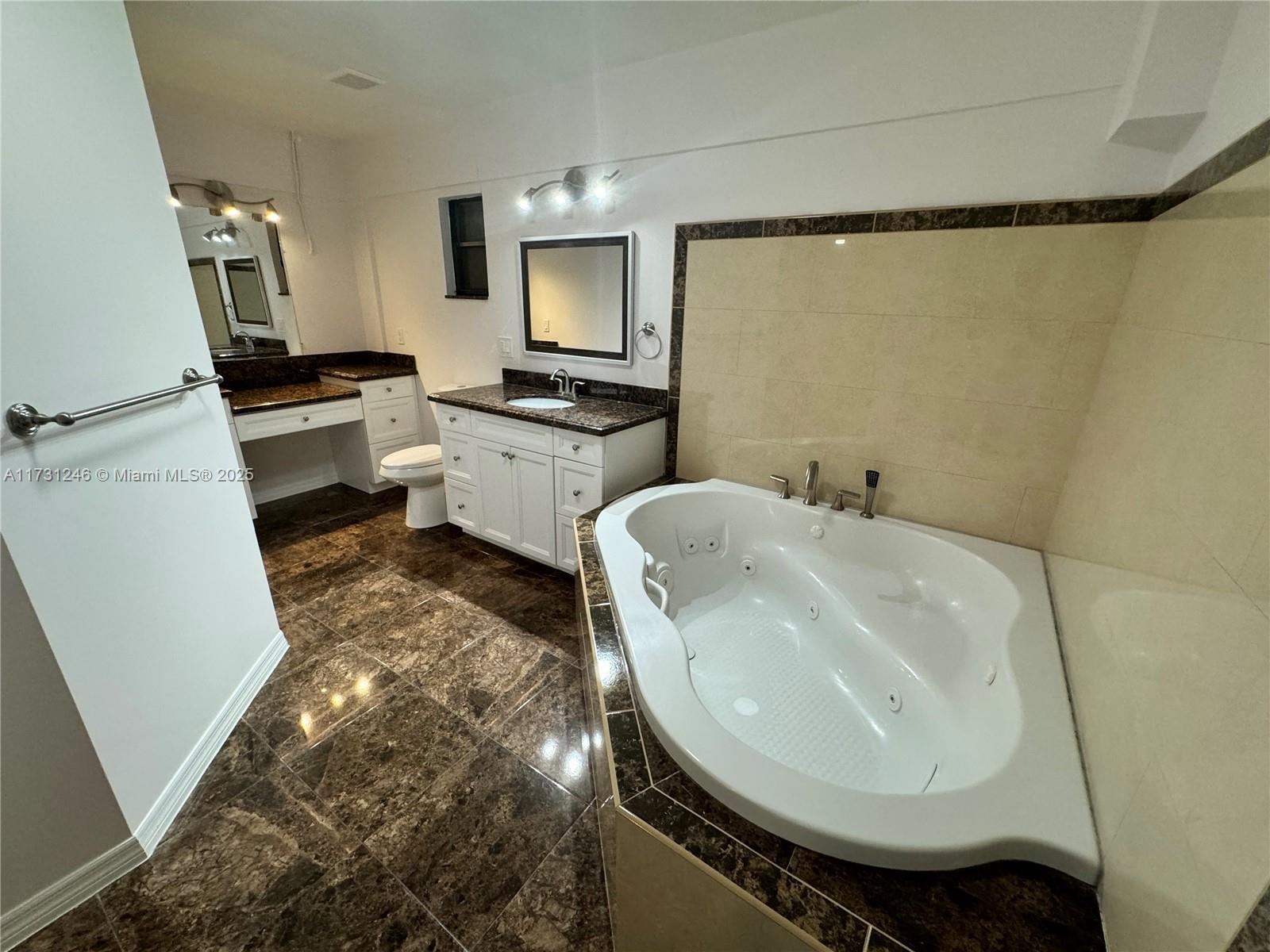 ACACIA VILLA - Residential Income