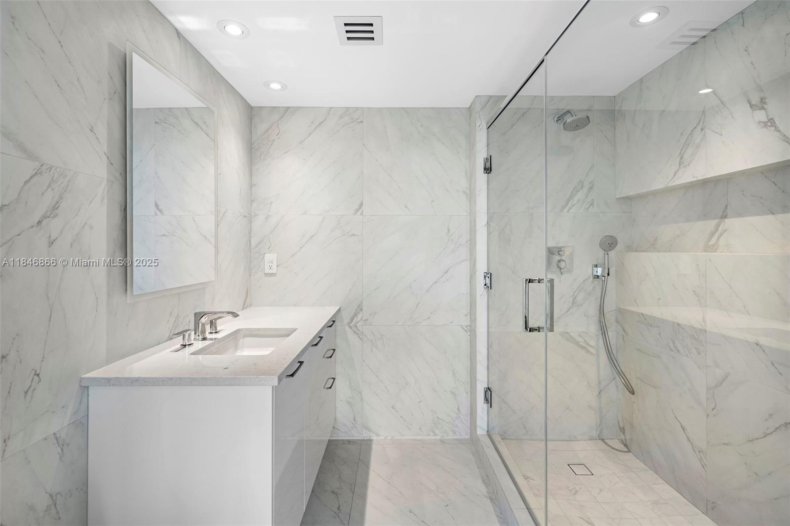 Murano Grande - Residential