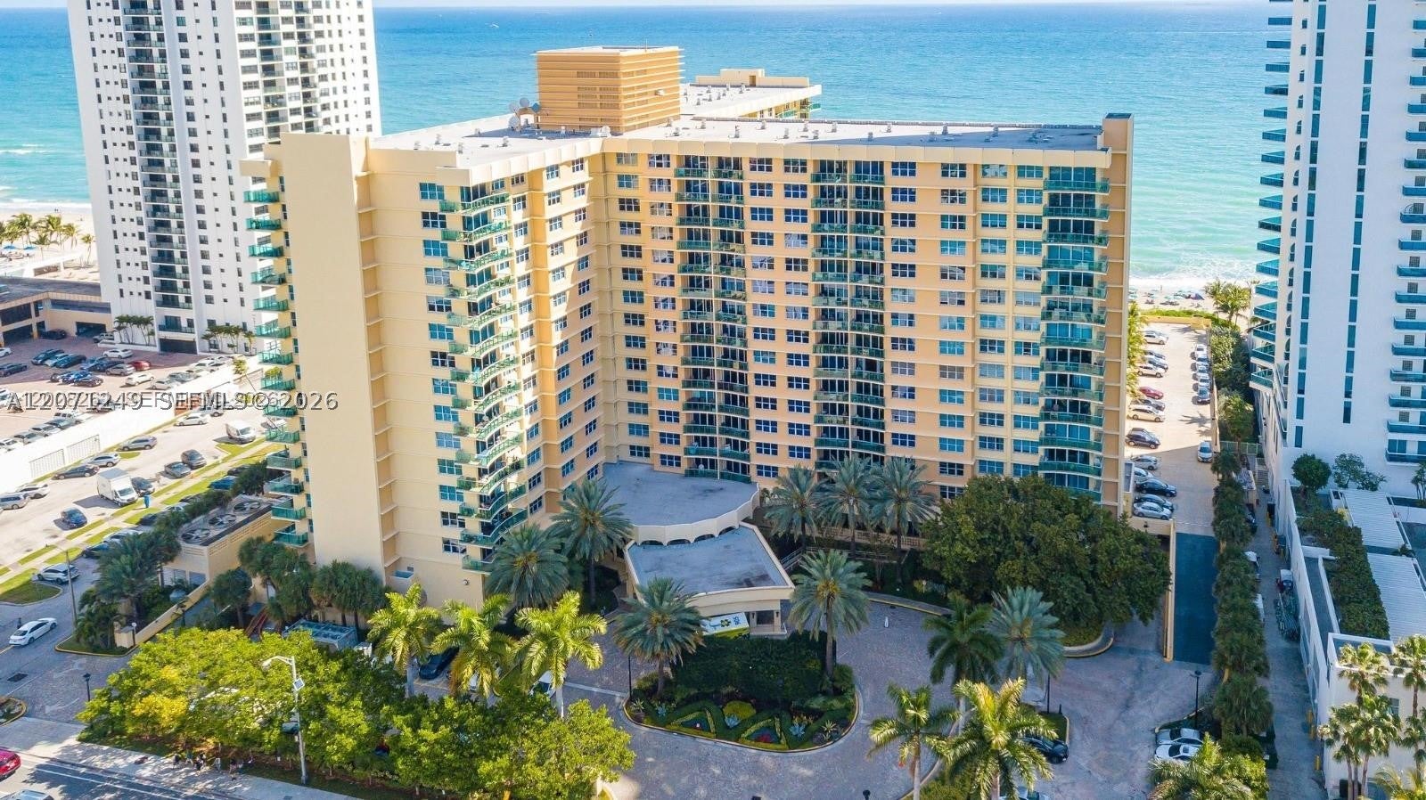 2501 S Ocean Dr 703