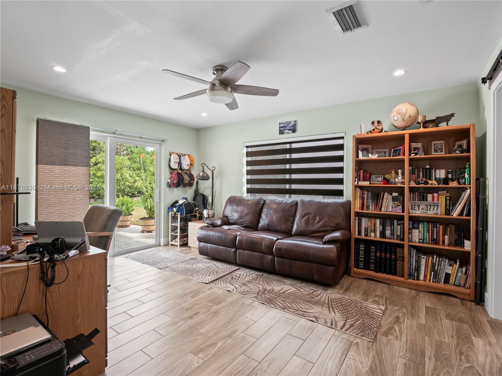 KENDALE SEC 1 - Residential