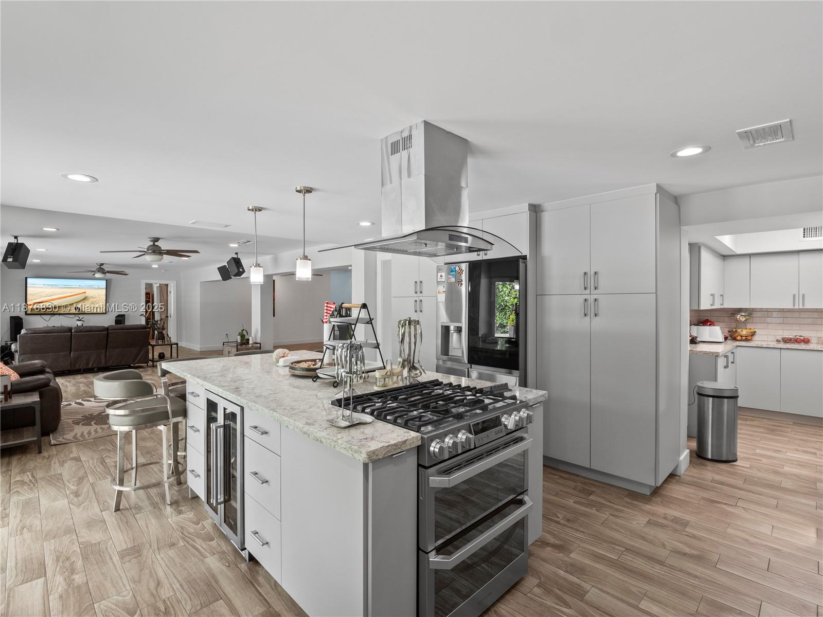 KENDALE SEC 1 - Residential