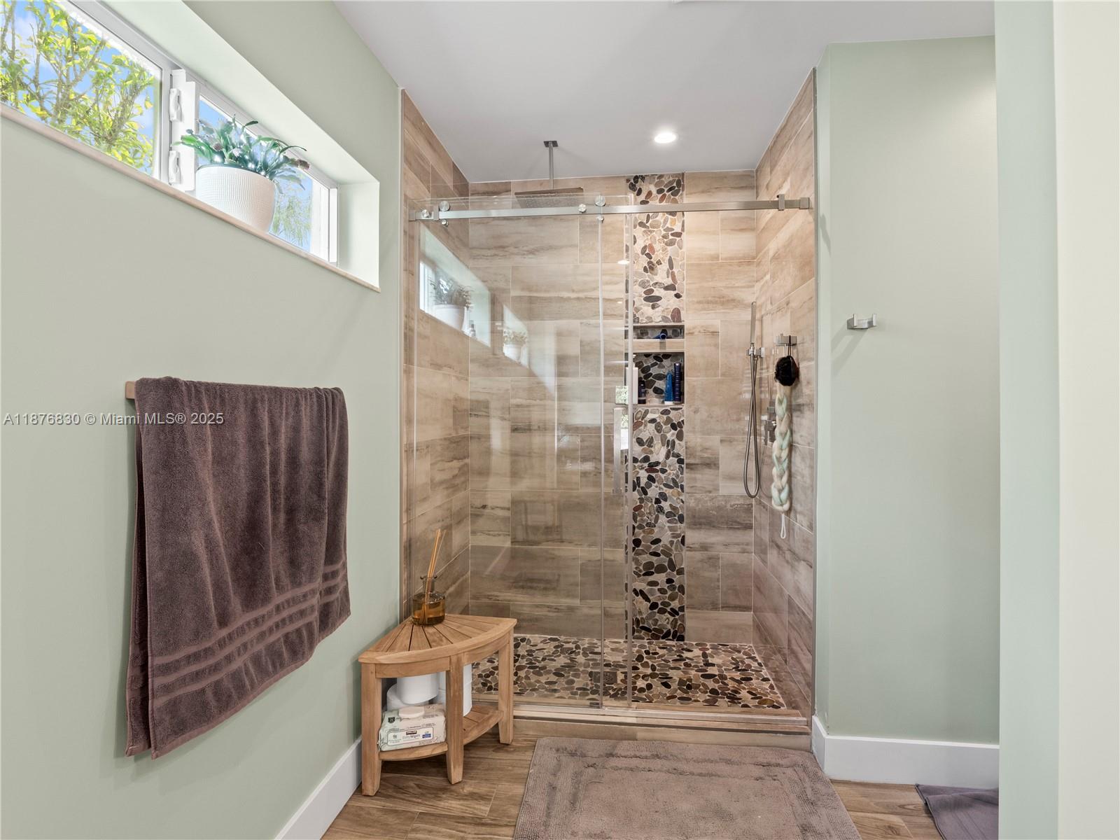 KENDALE SEC 1 - Residential