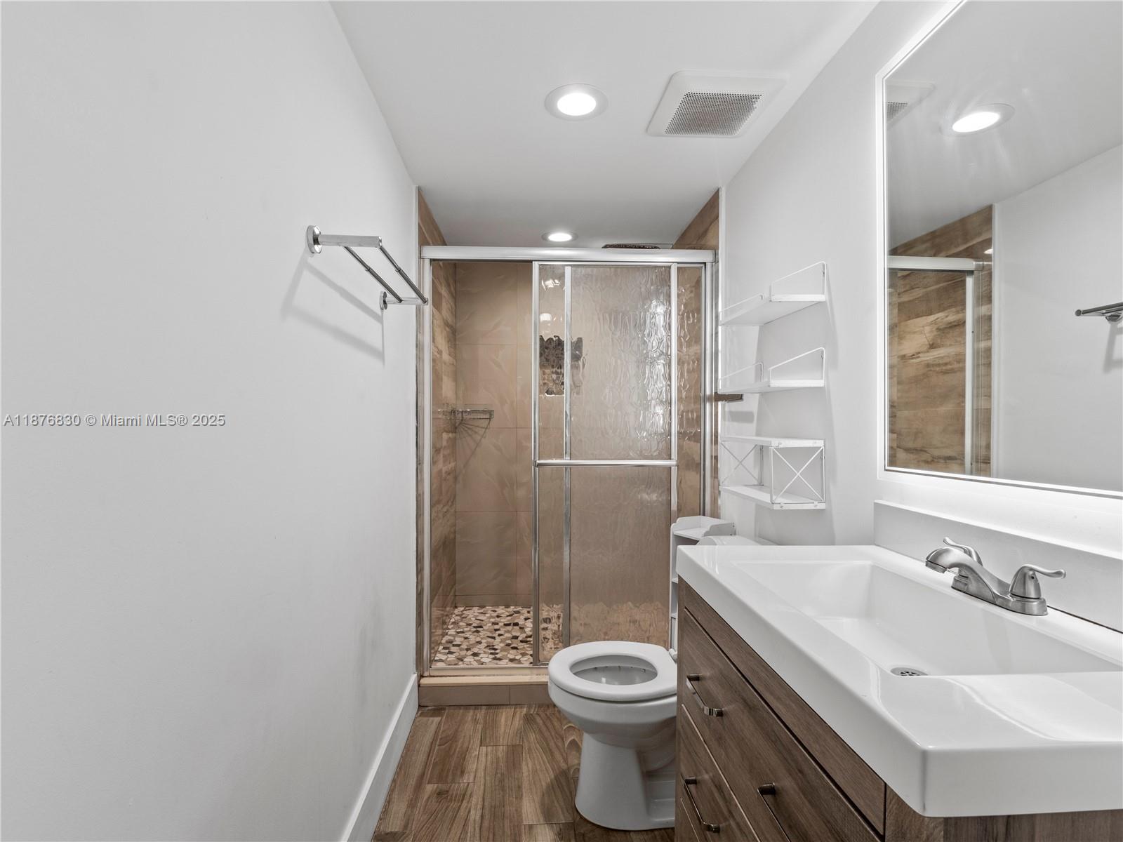 KENDALE SEC 1 - Residential