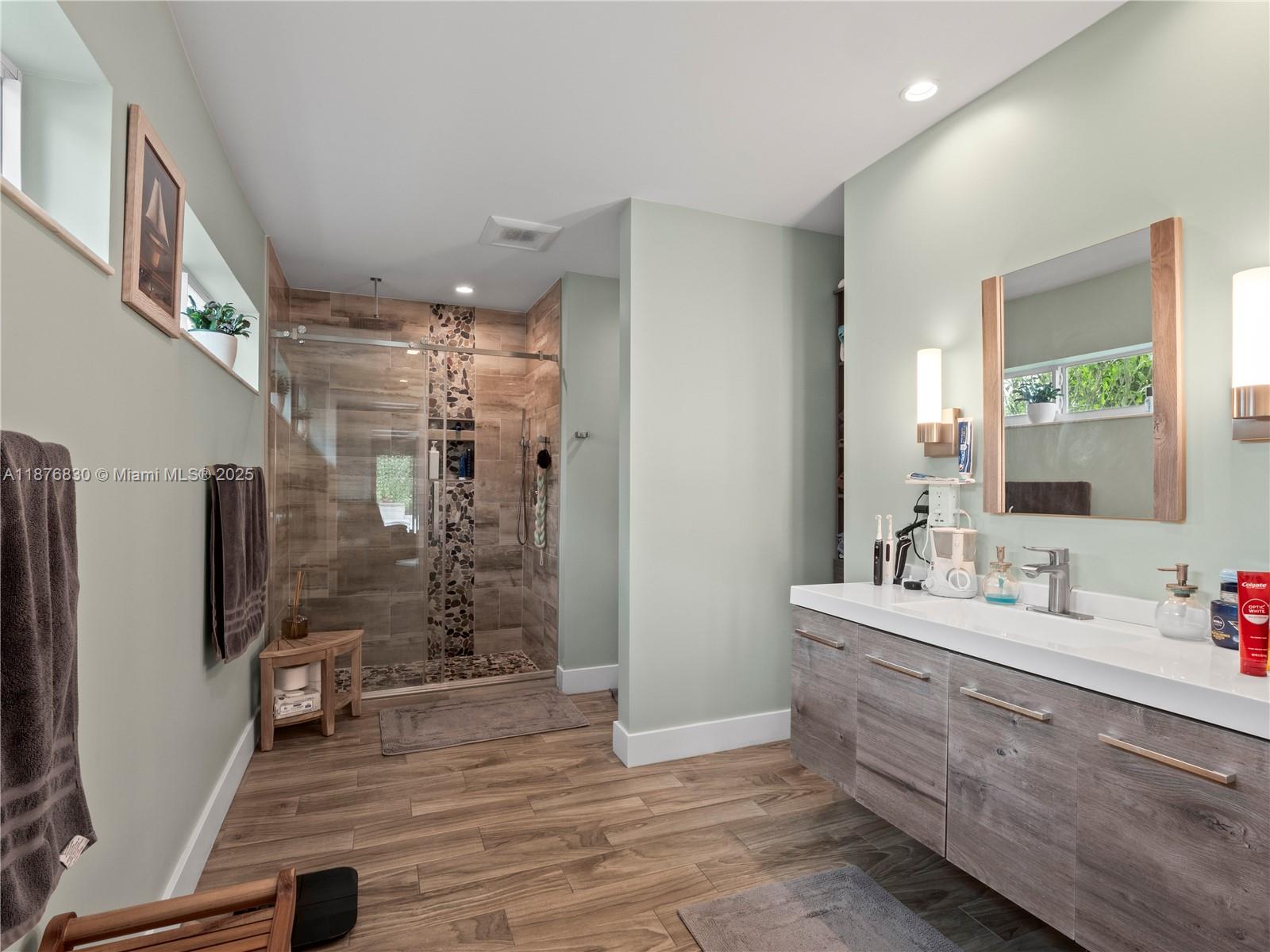 KENDALE SEC 1 - Residential