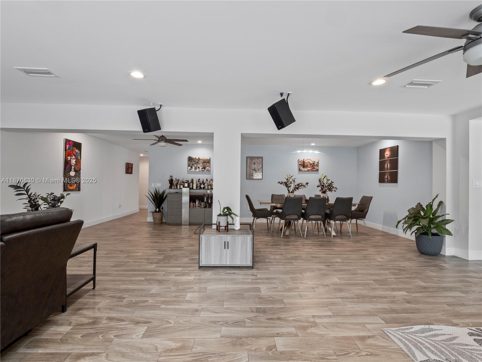 KENDALE SEC 1 - Residential