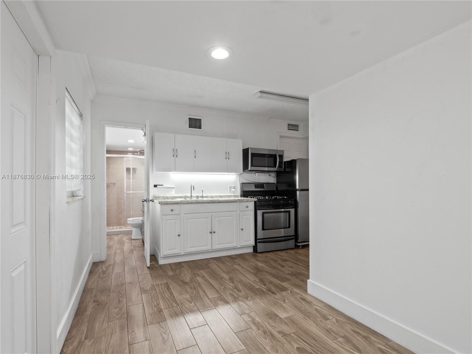 KENDALE SEC 1 - Residential