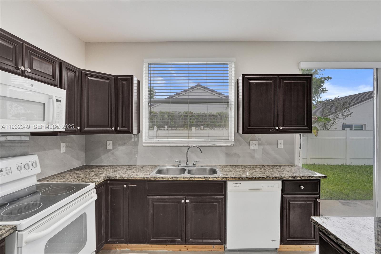 PARKSIDE AT SPRING VALLEY - Residential