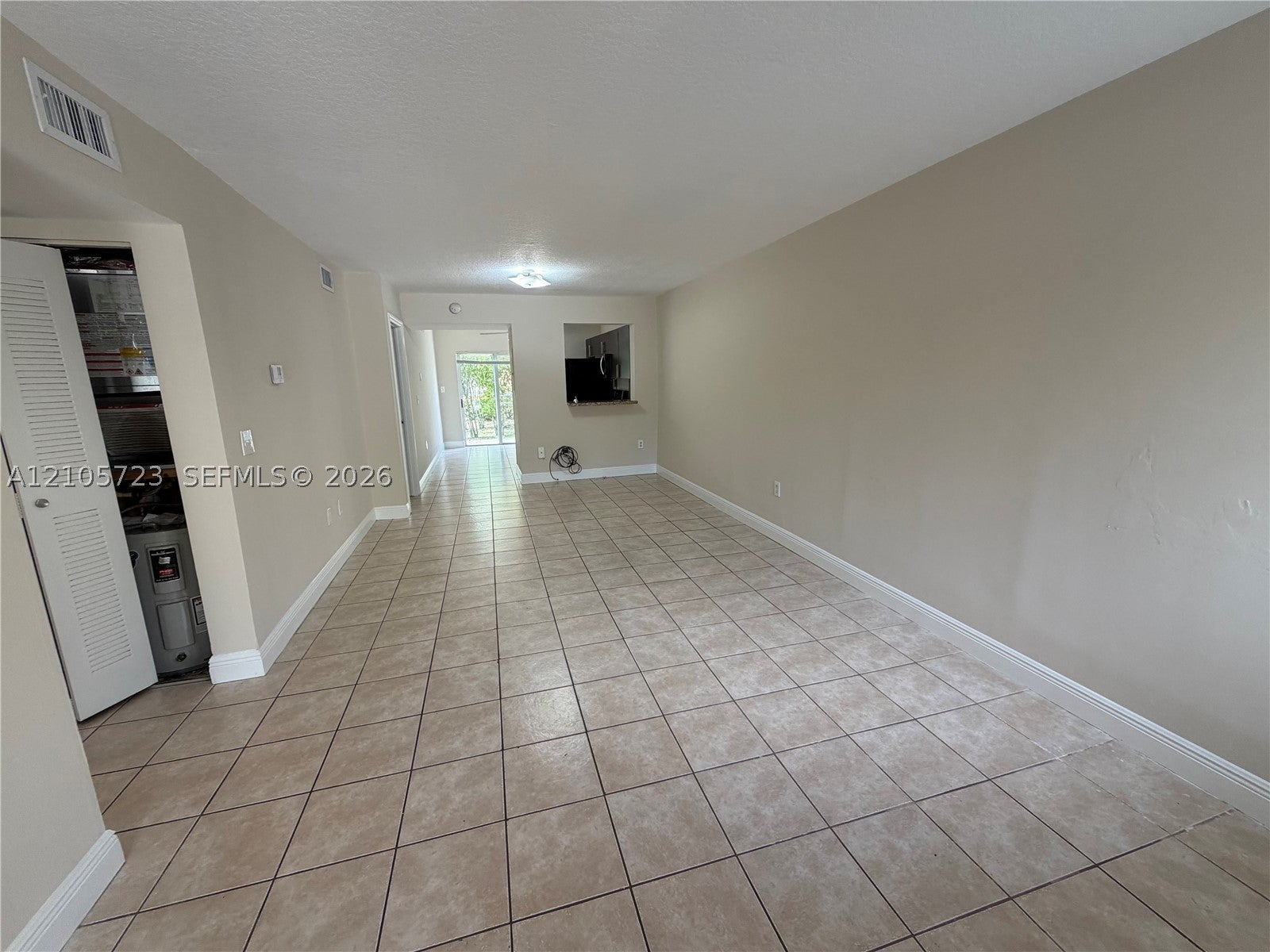 4785 SW 62nd Ave 102