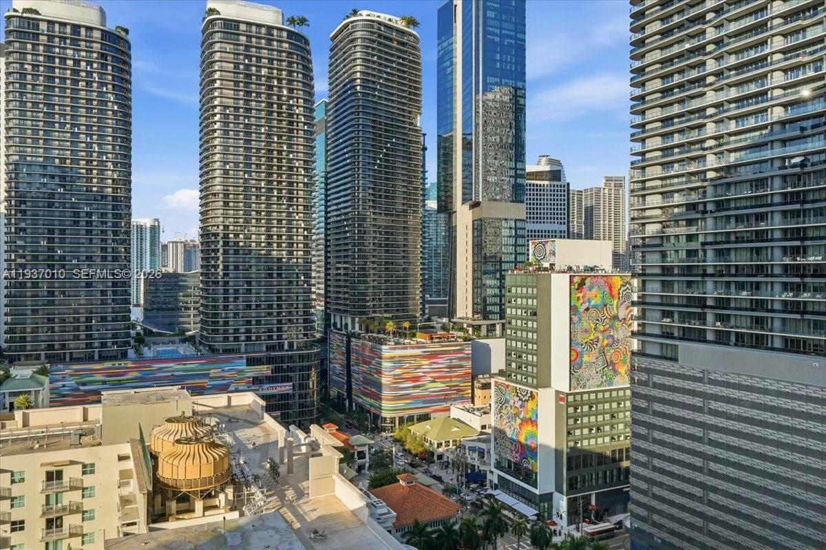 THE AXIS ON BRICKELL II C - Residential