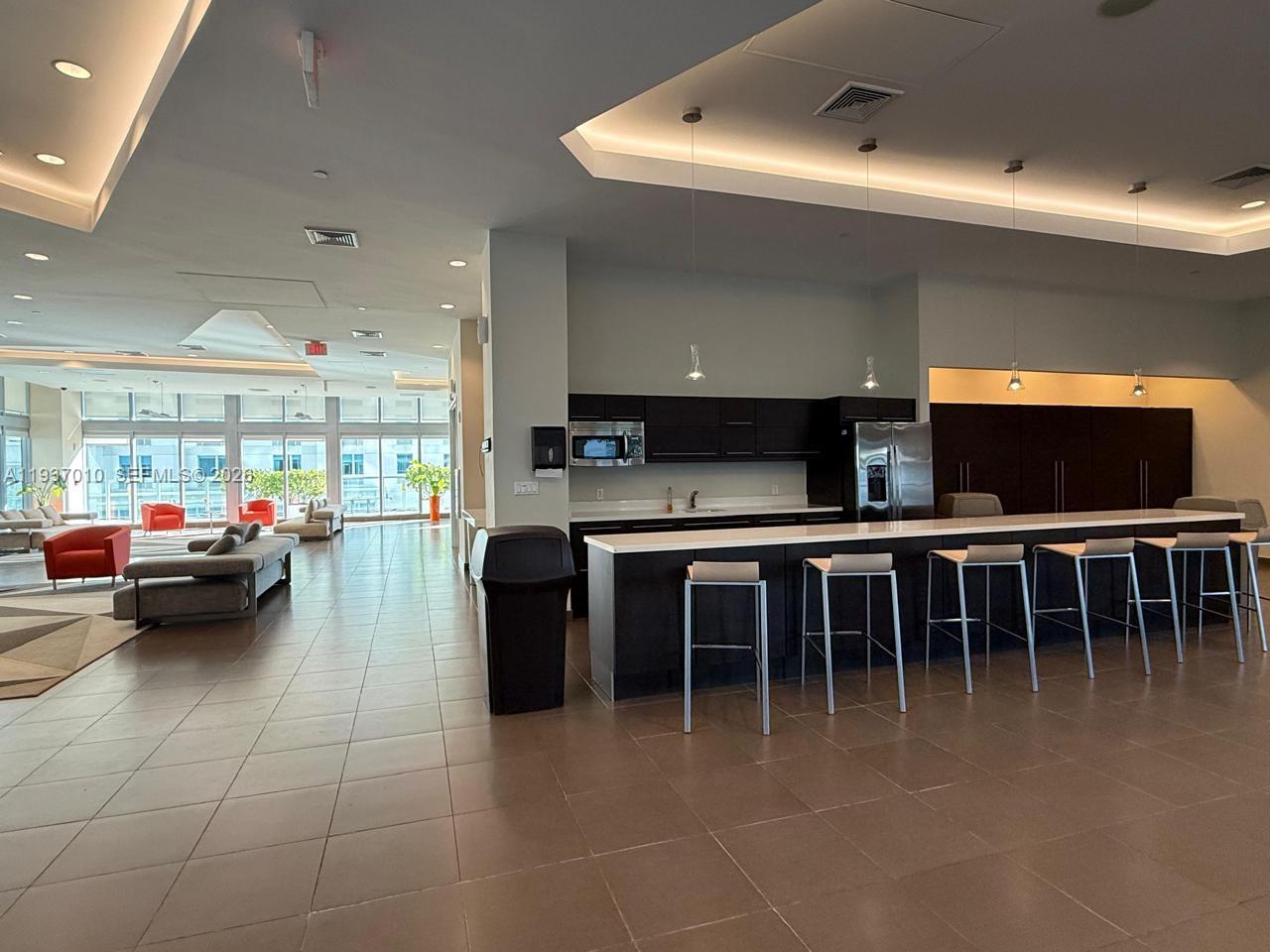 THE AXIS ON BRICKELL II C - Residential