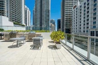 THE AXIS ON BRICKELL II C - Residential