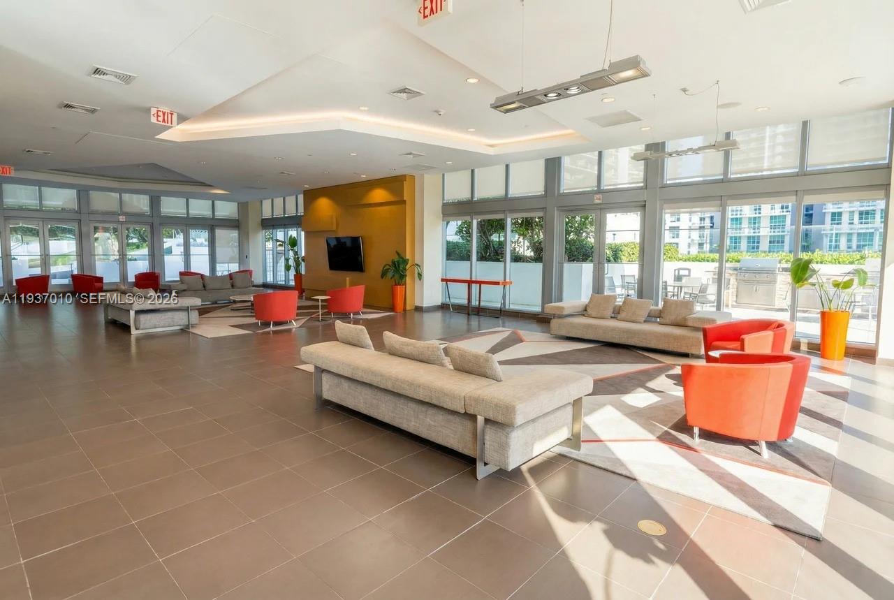 THE AXIS ON BRICKELL II C - Residential