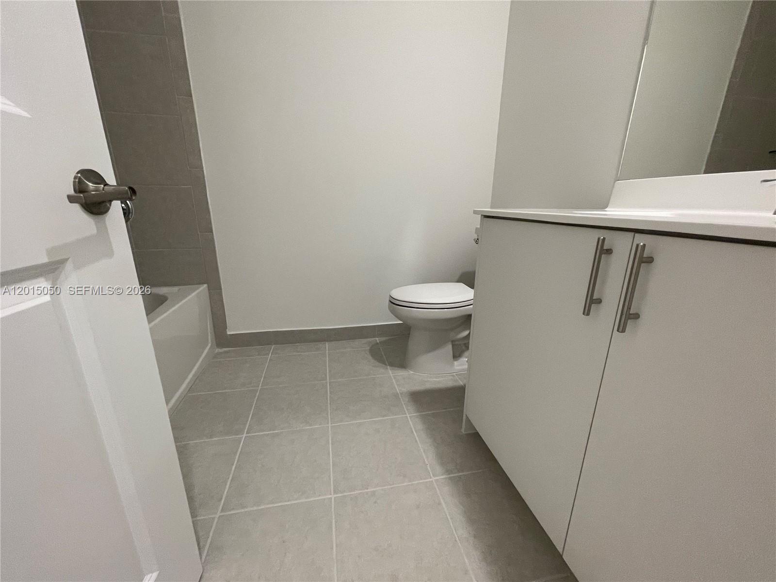 SIENA RESERVE NORTH - Residential Lease