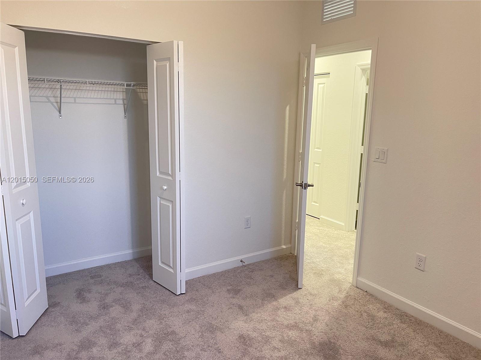 SIENA RESERVE NORTH - Residential Lease