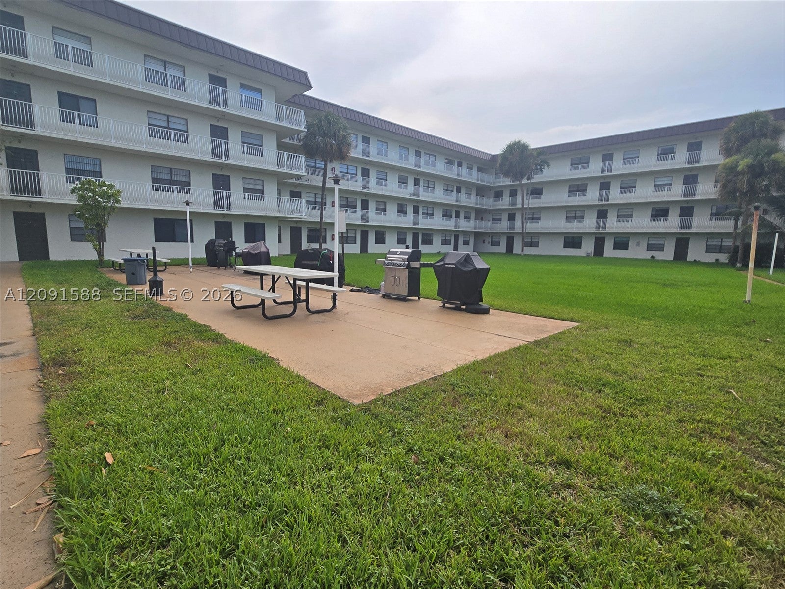 500 NE 2nd St 417