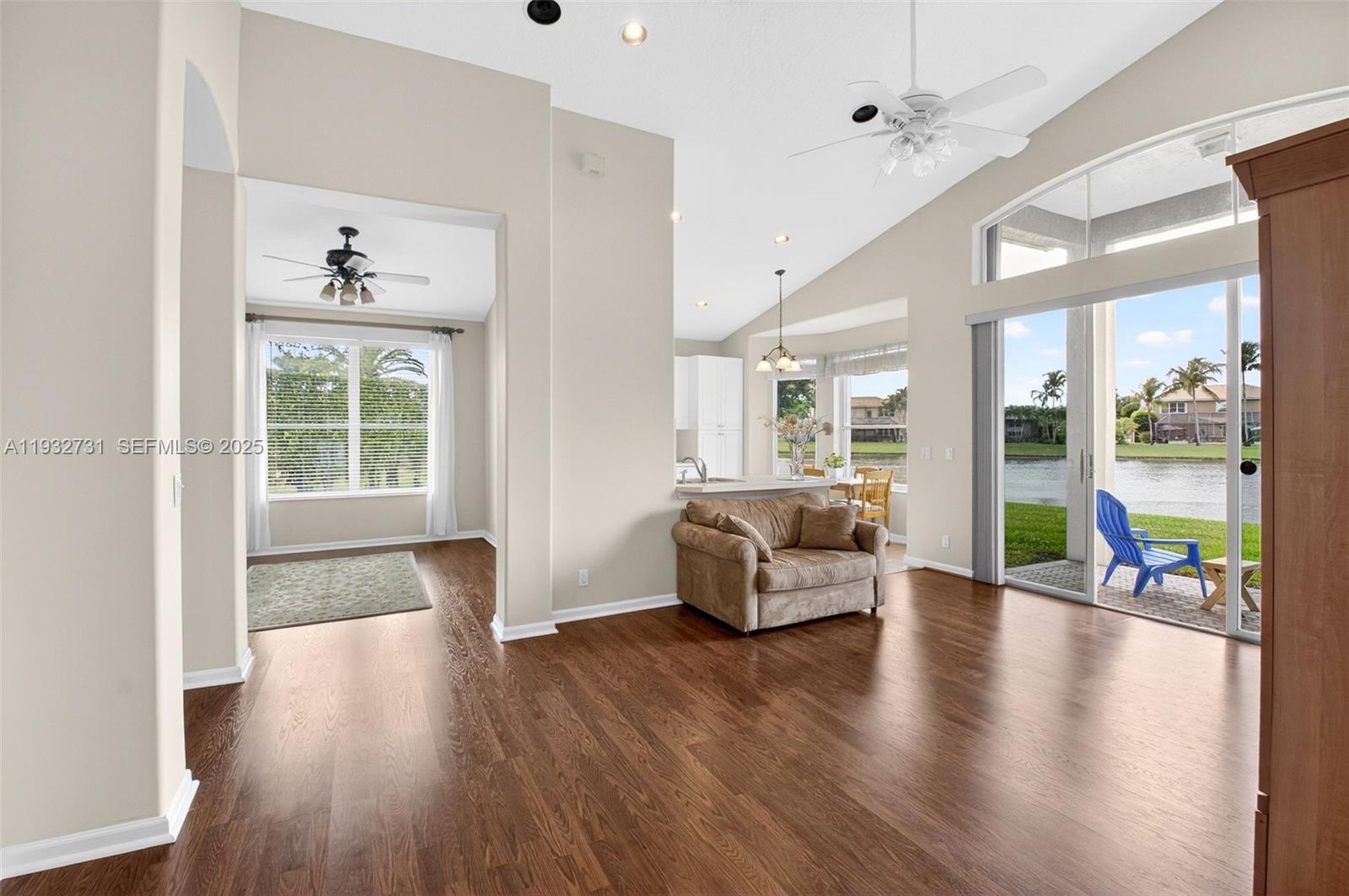 JOURNEYS END 2 - Residential