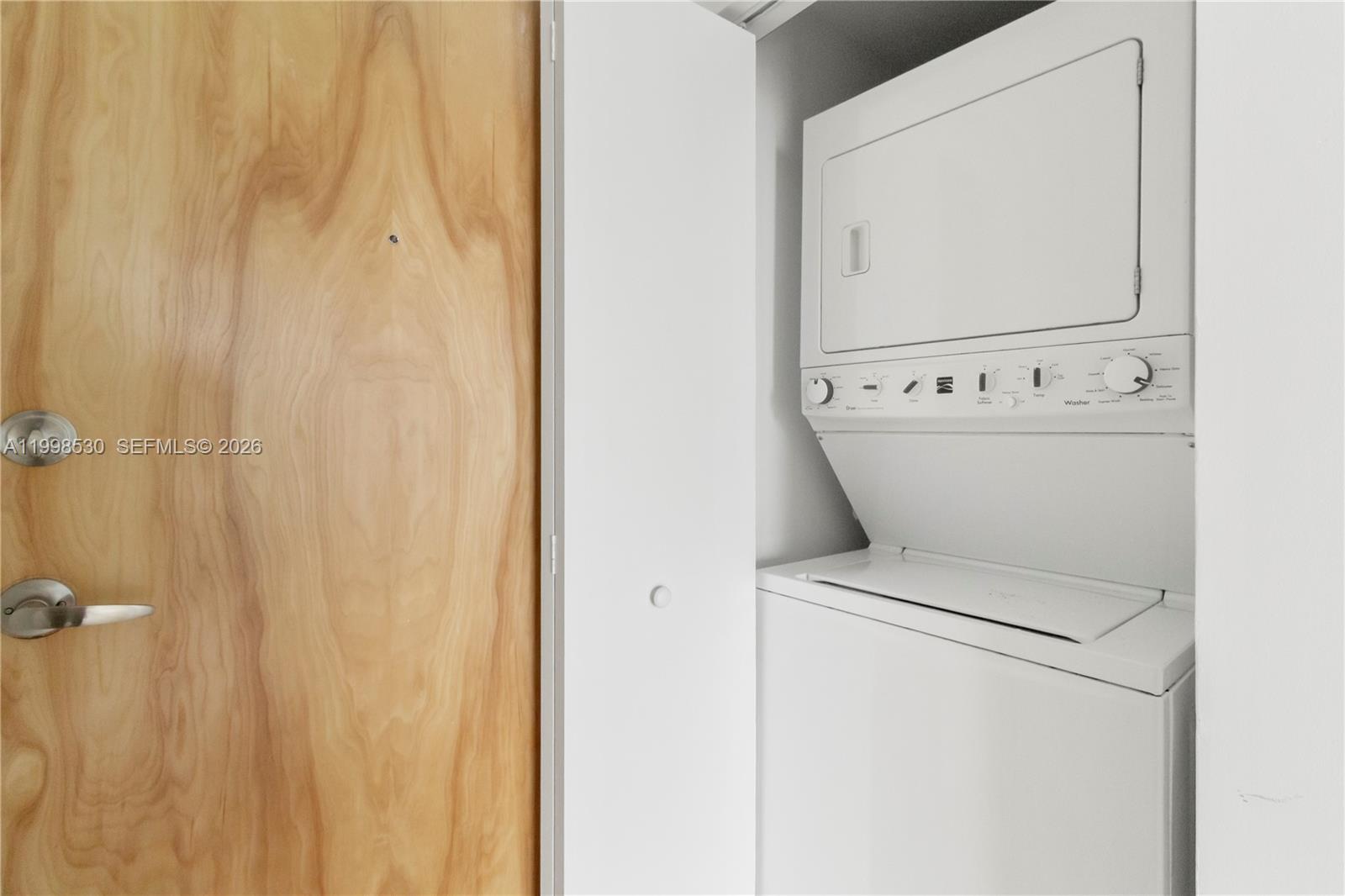 WIND CONDO - Residential